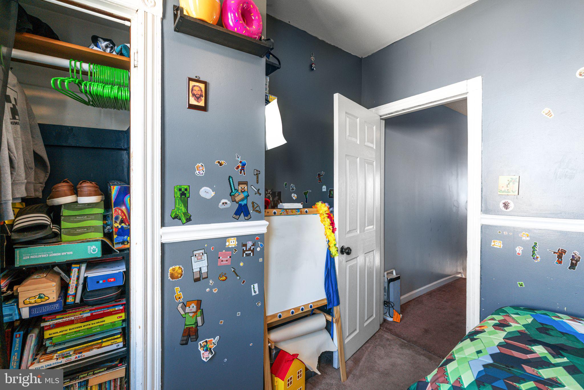 PORT RICHMOND - Residential