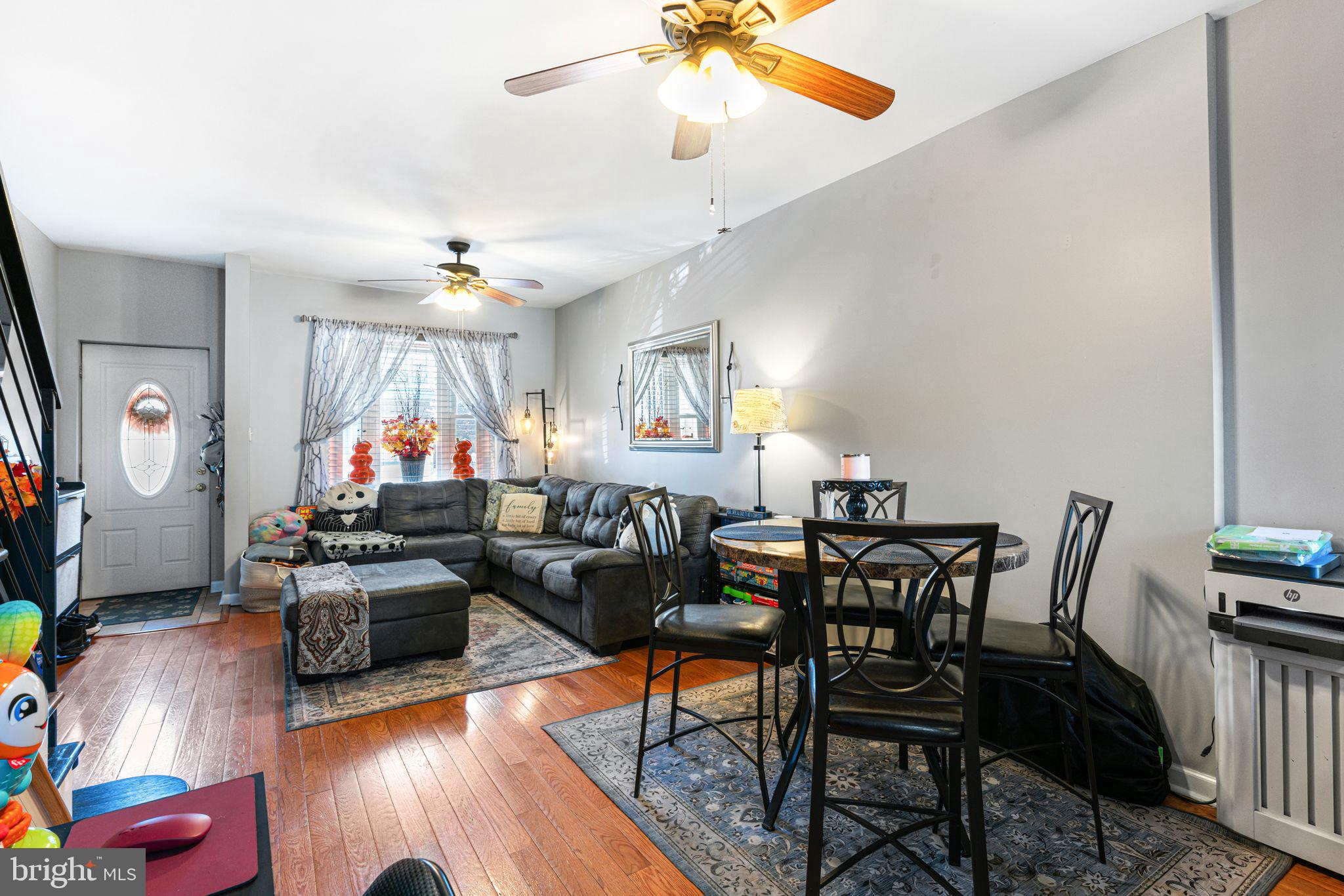 PORT RICHMOND - Residential