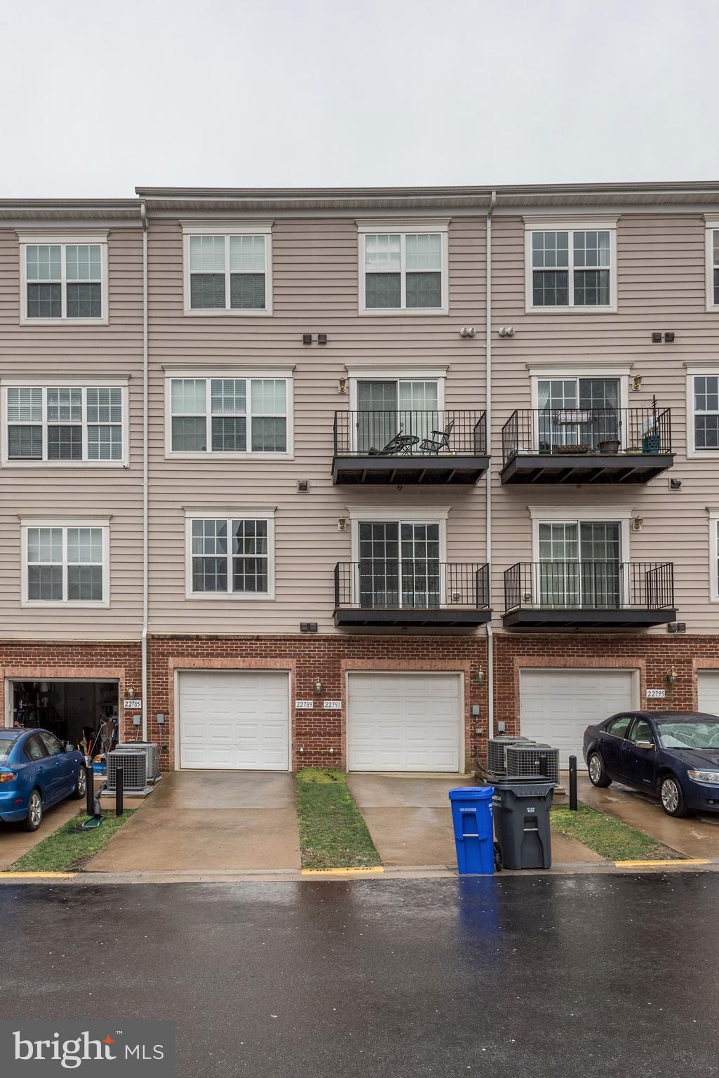 RESIDENCES AT BRAMBLETON - Residential