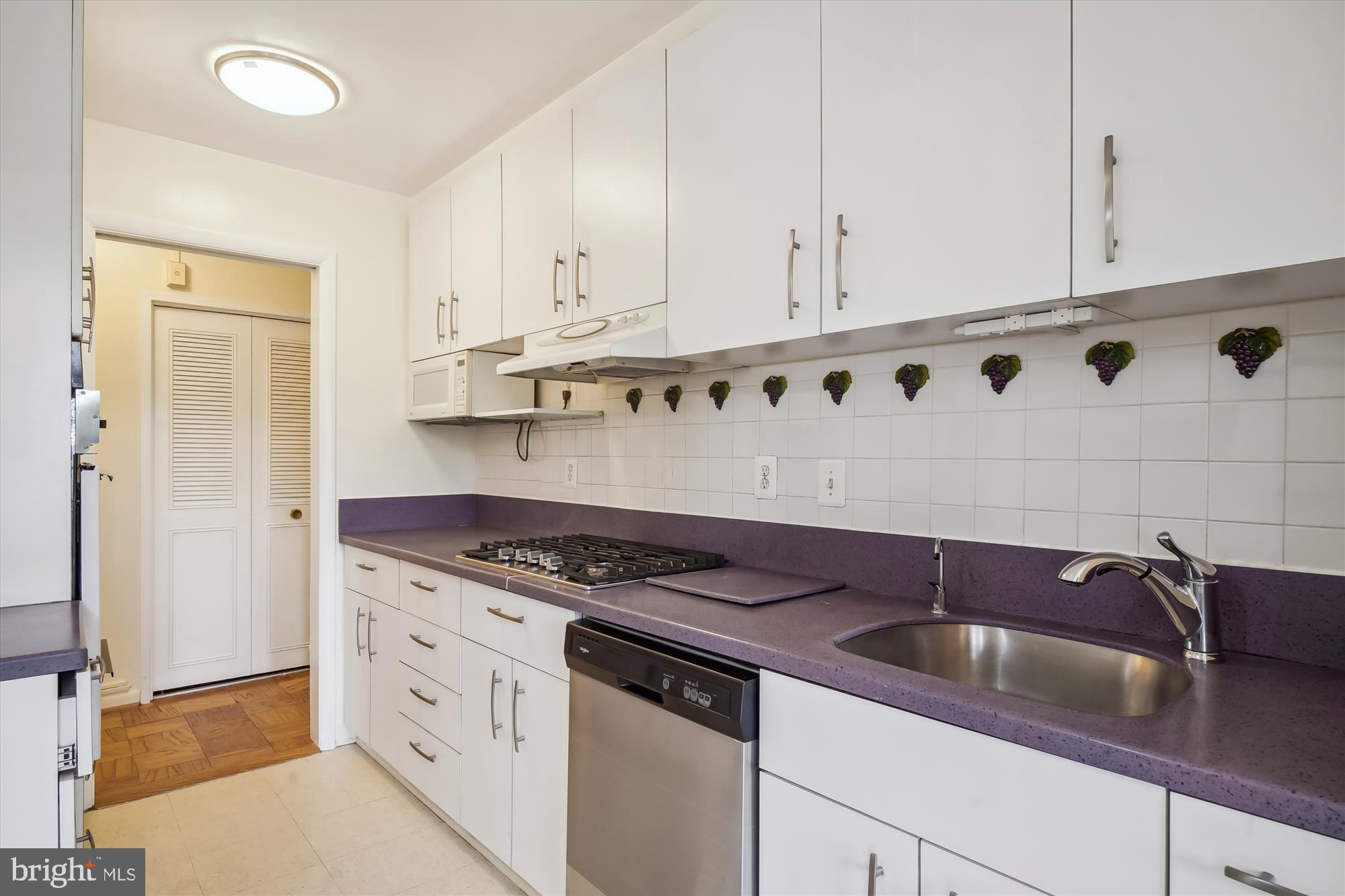 GROSVENOR PARK - Residential