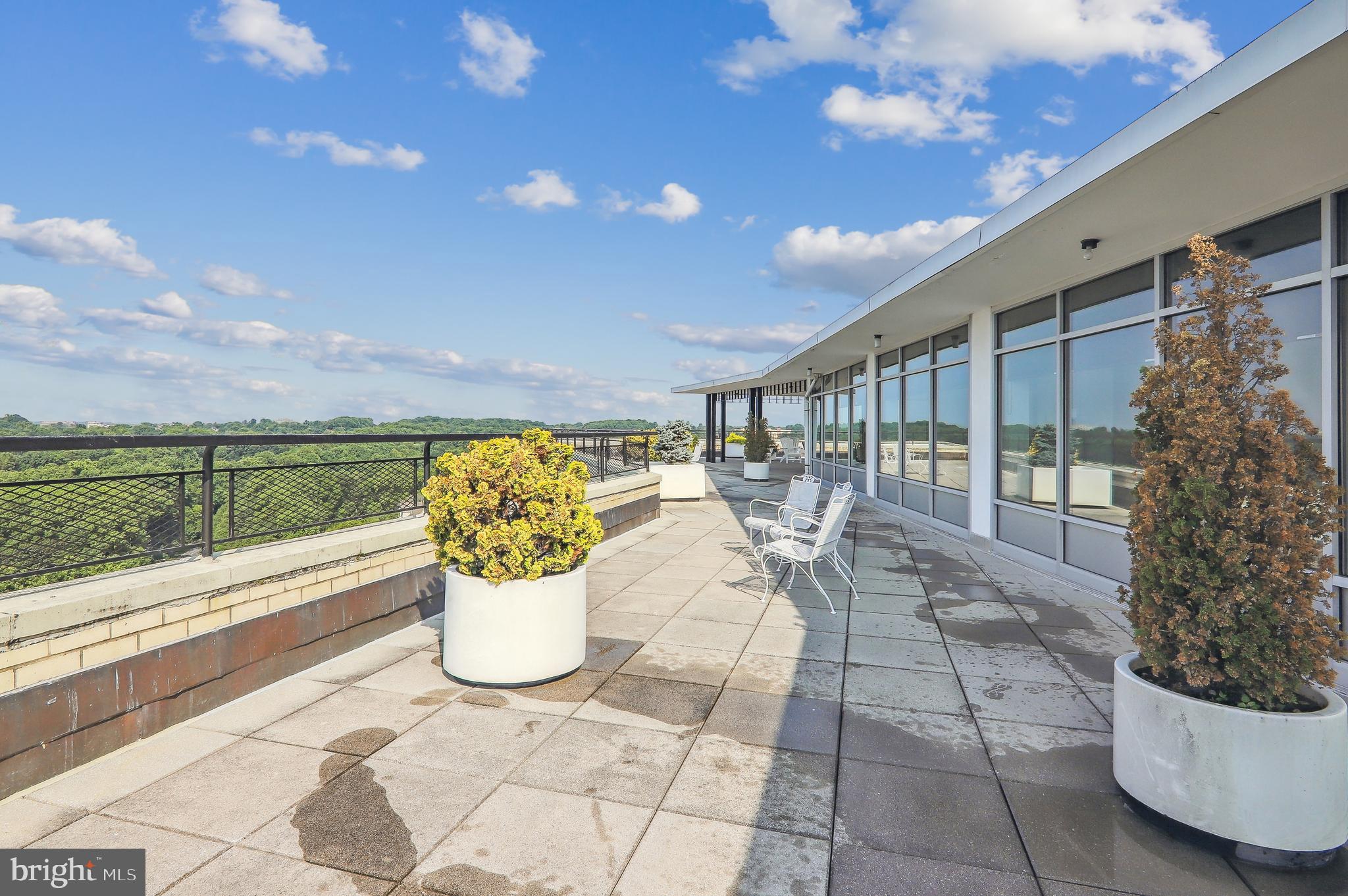 GROSVENOR PARK - Residential