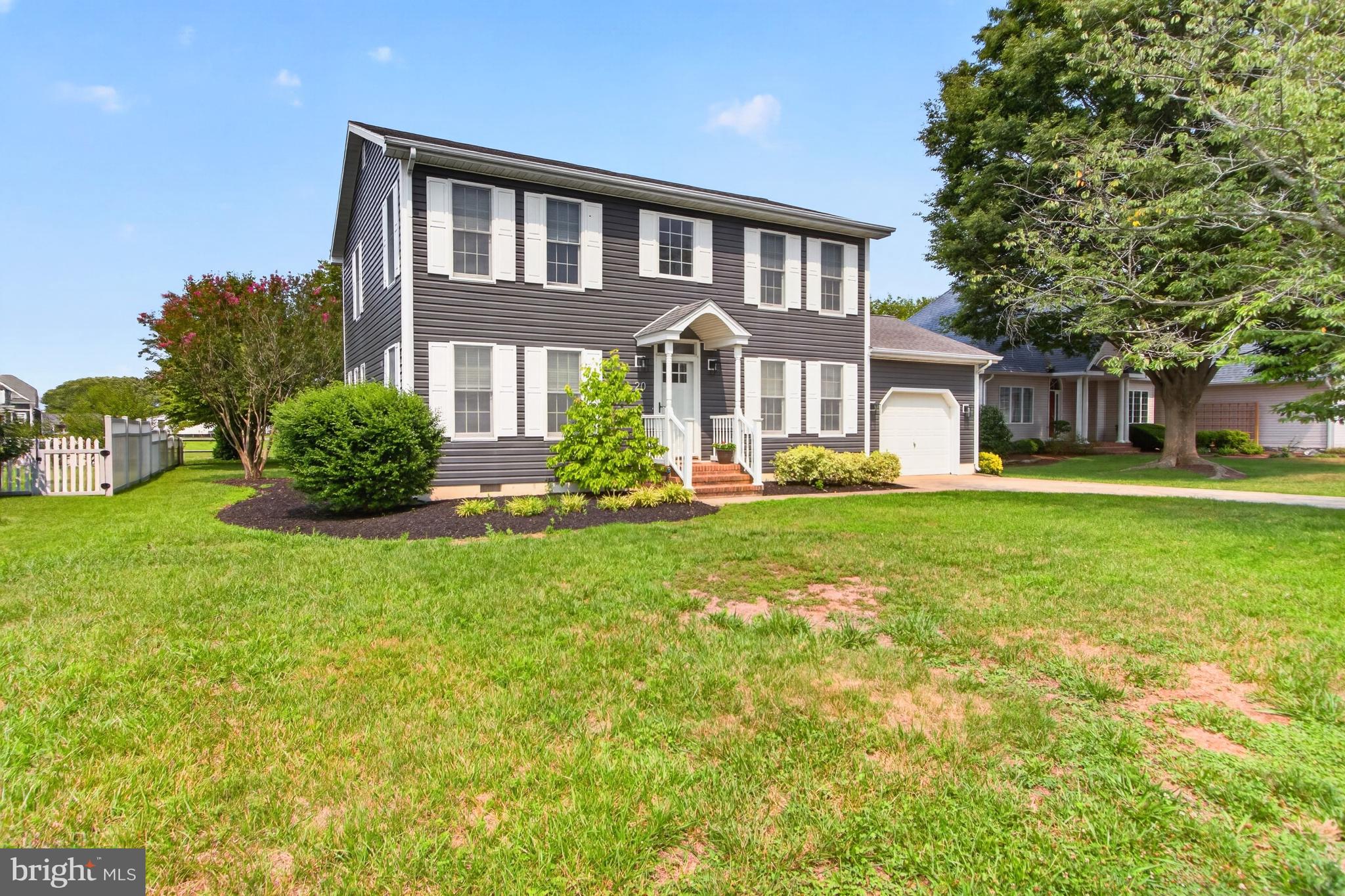 20 BAY BREEZE DRIVE