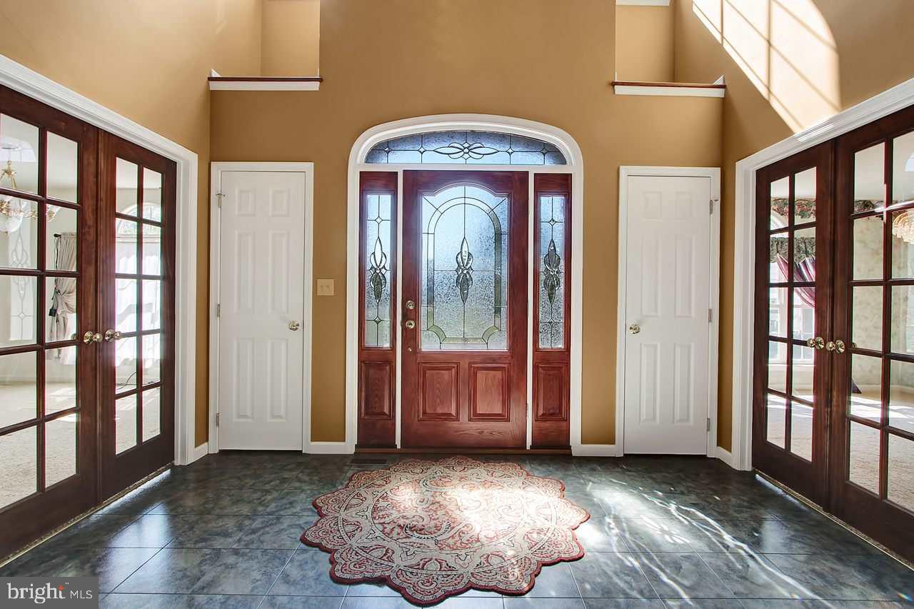 HUNTERS CROSSING - Residential