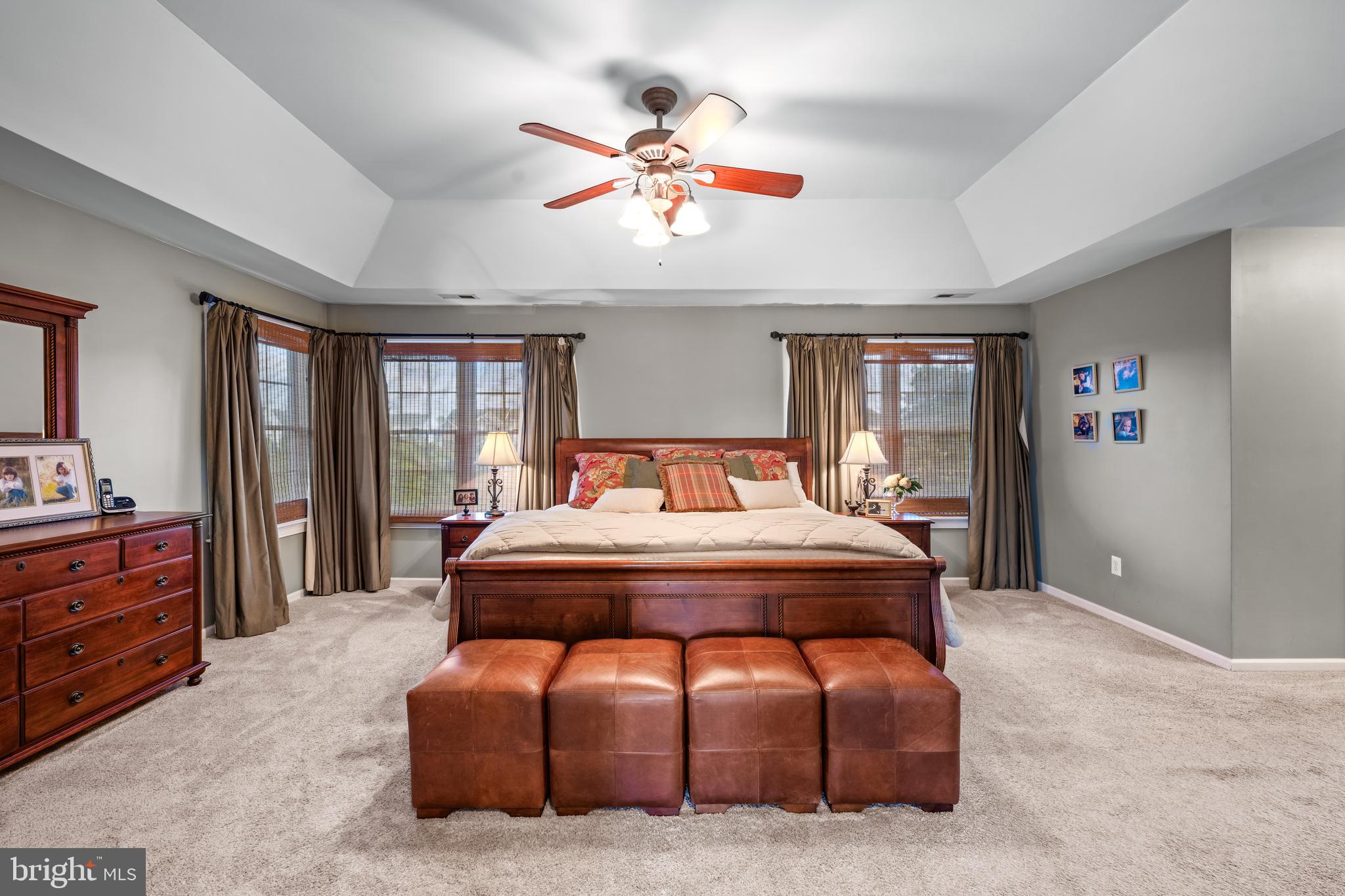 COUNTRY LANE - Residential