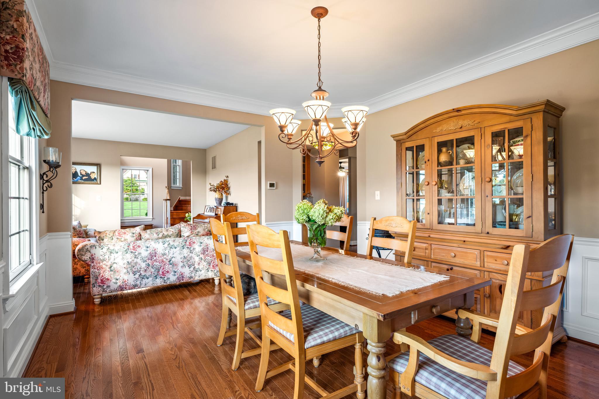 COUNTRY LANE - Residential