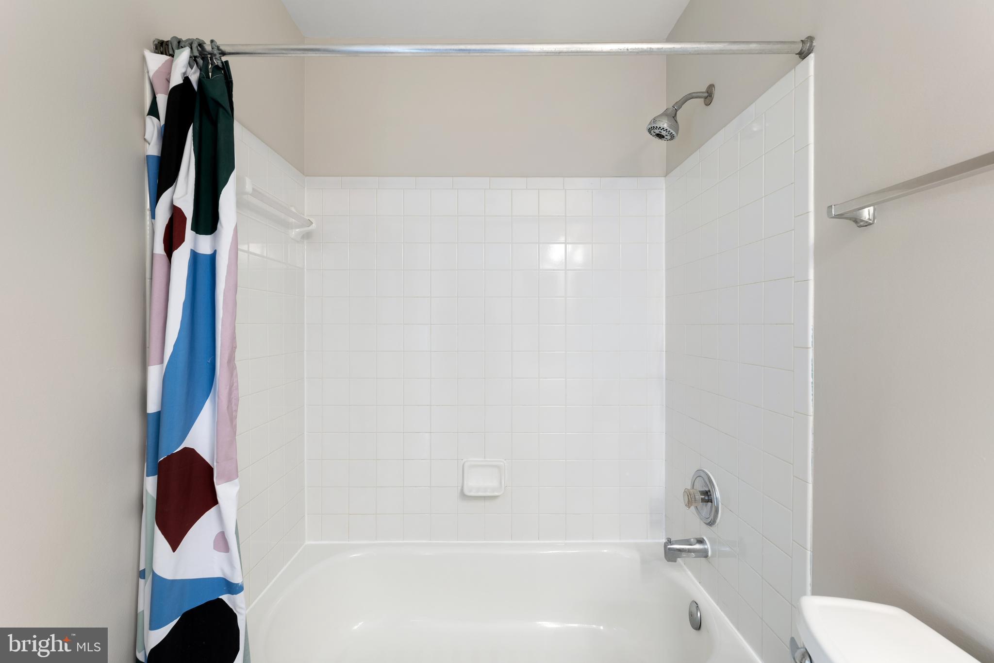 WELLESLEY - Residential Lease