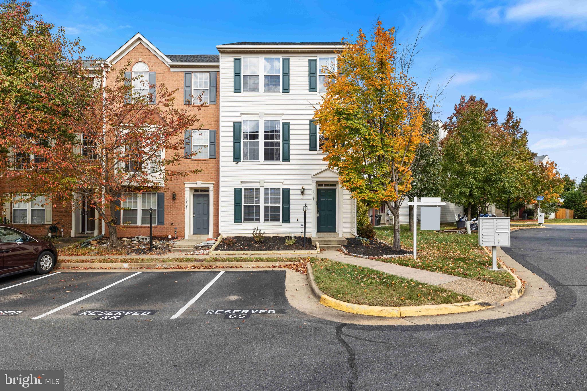 WELLESLEY - Residential Lease