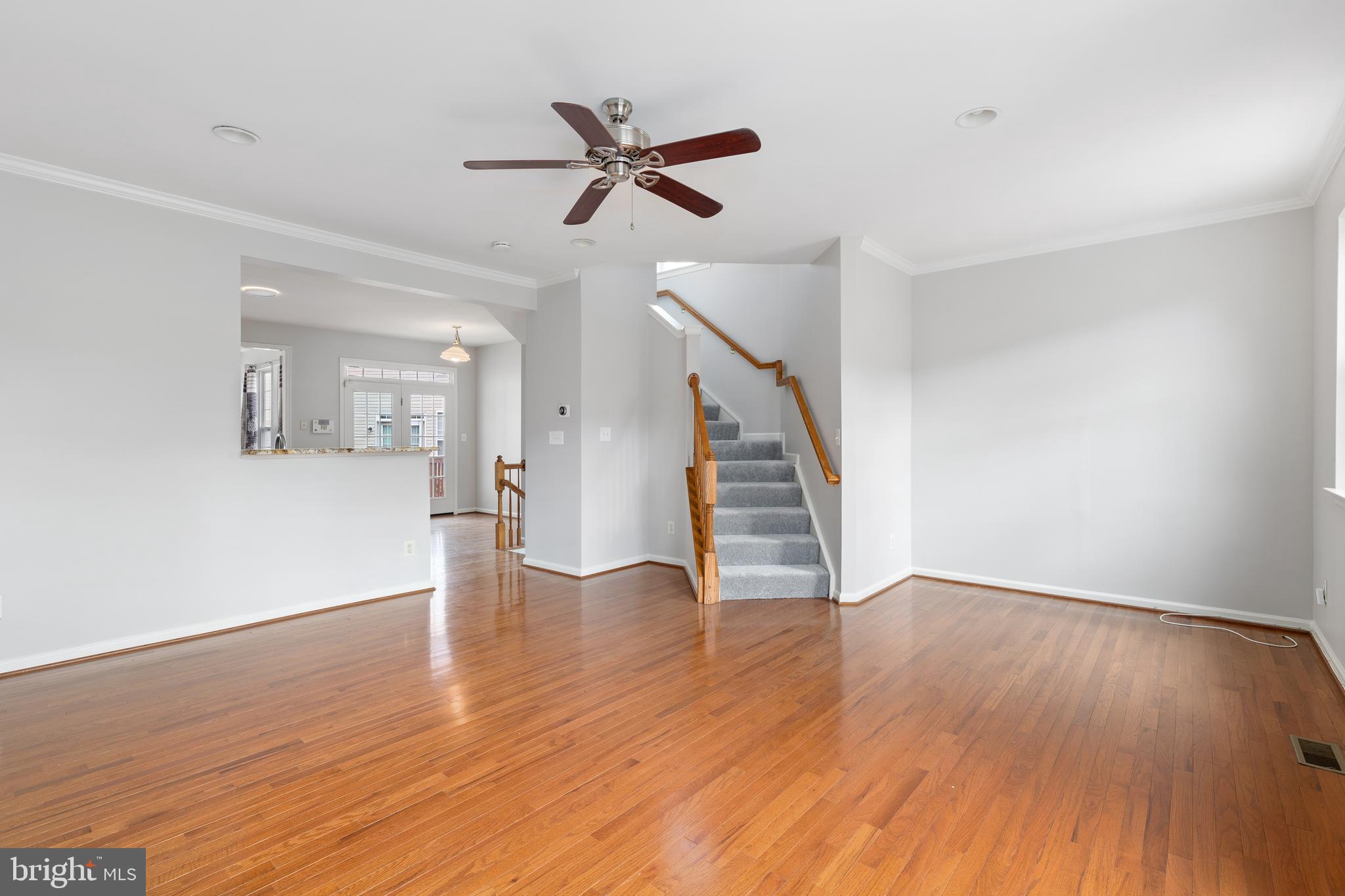 WELLESLEY - Residential Lease