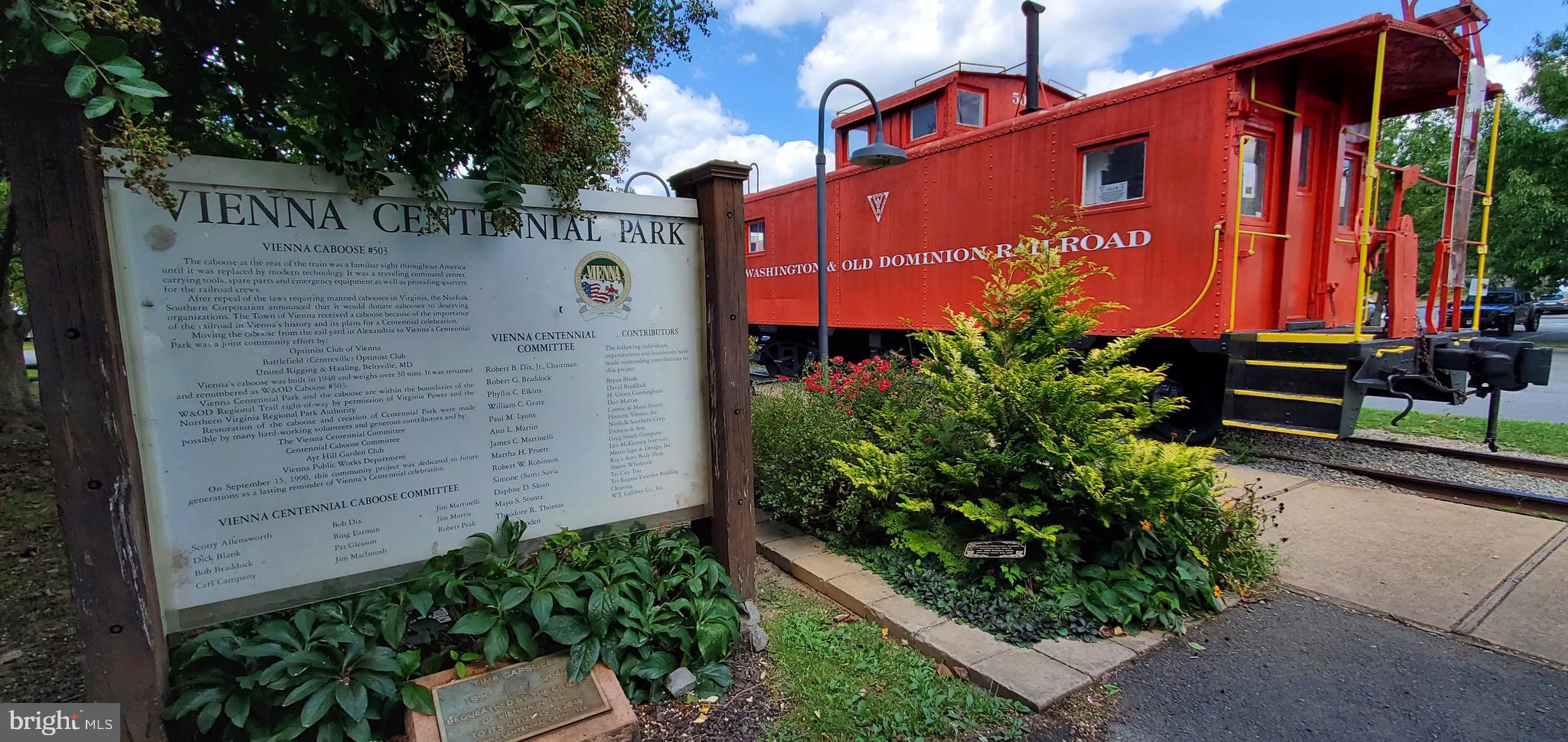 COUNCIL SQUARE - Residential Lease