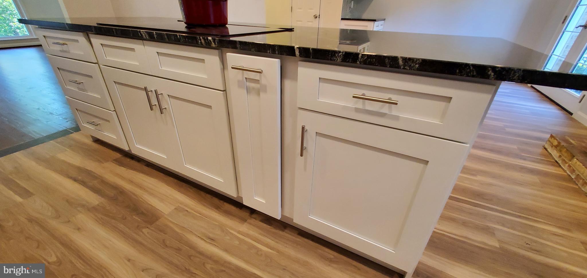 COUNCIL SQUARE - Residential Lease