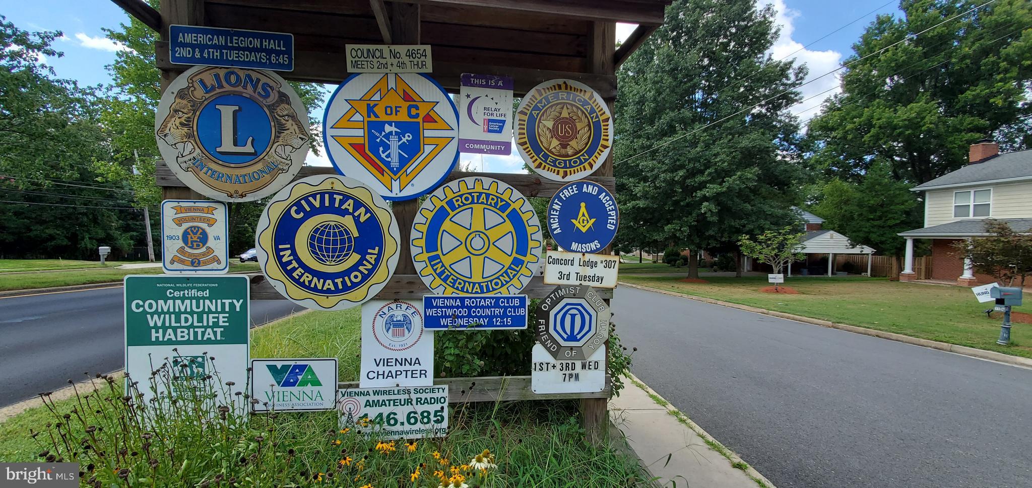 COUNCIL SQUARE - Residential Lease