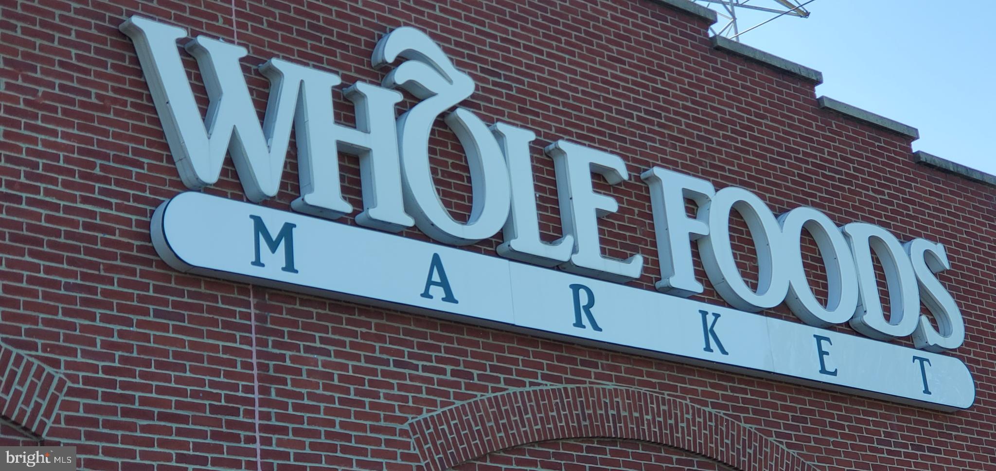 COUNCIL SQUARE - Residential Lease