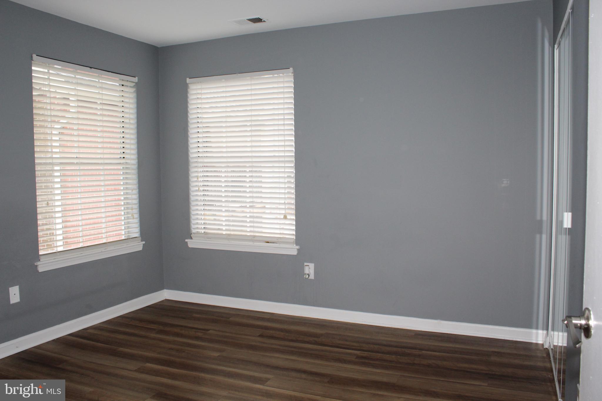 CROMWELL FOUNTAIN - Residential Lease