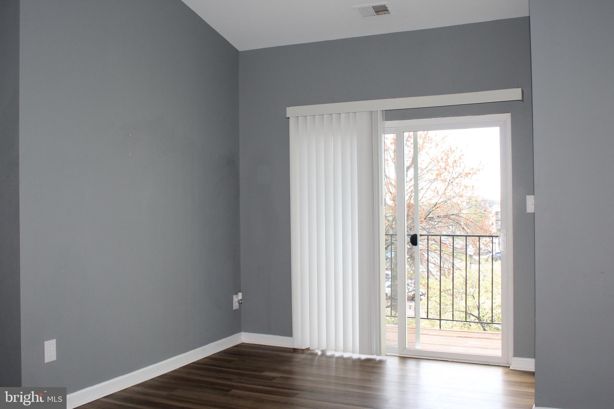 CROMWELL FOUNTAIN - Residential Lease