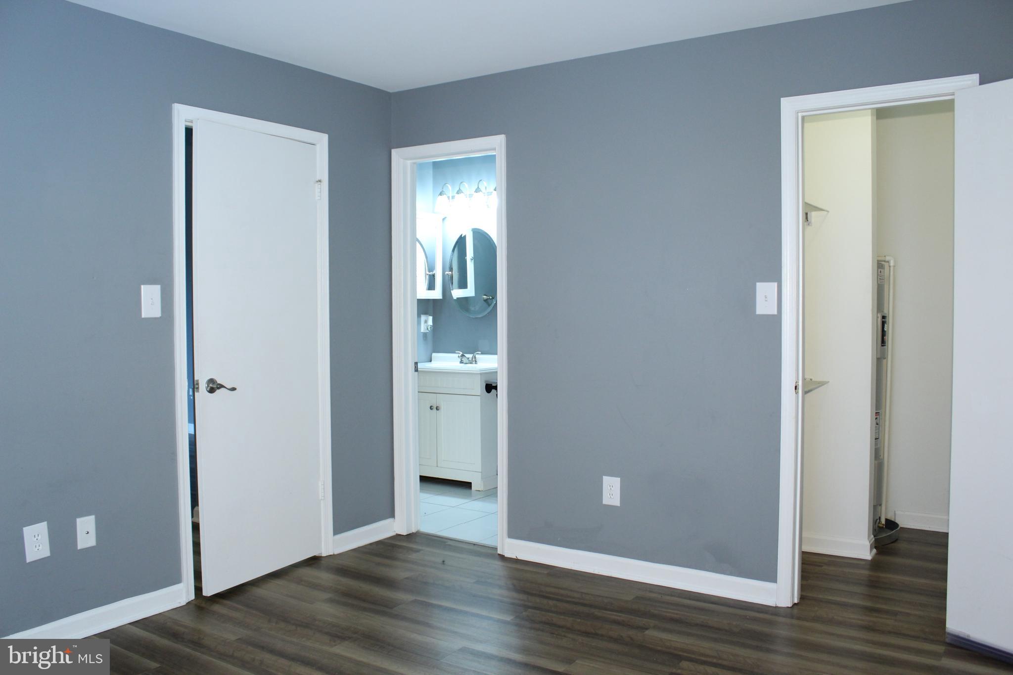 CROMWELL FOUNTAIN - Residential Lease