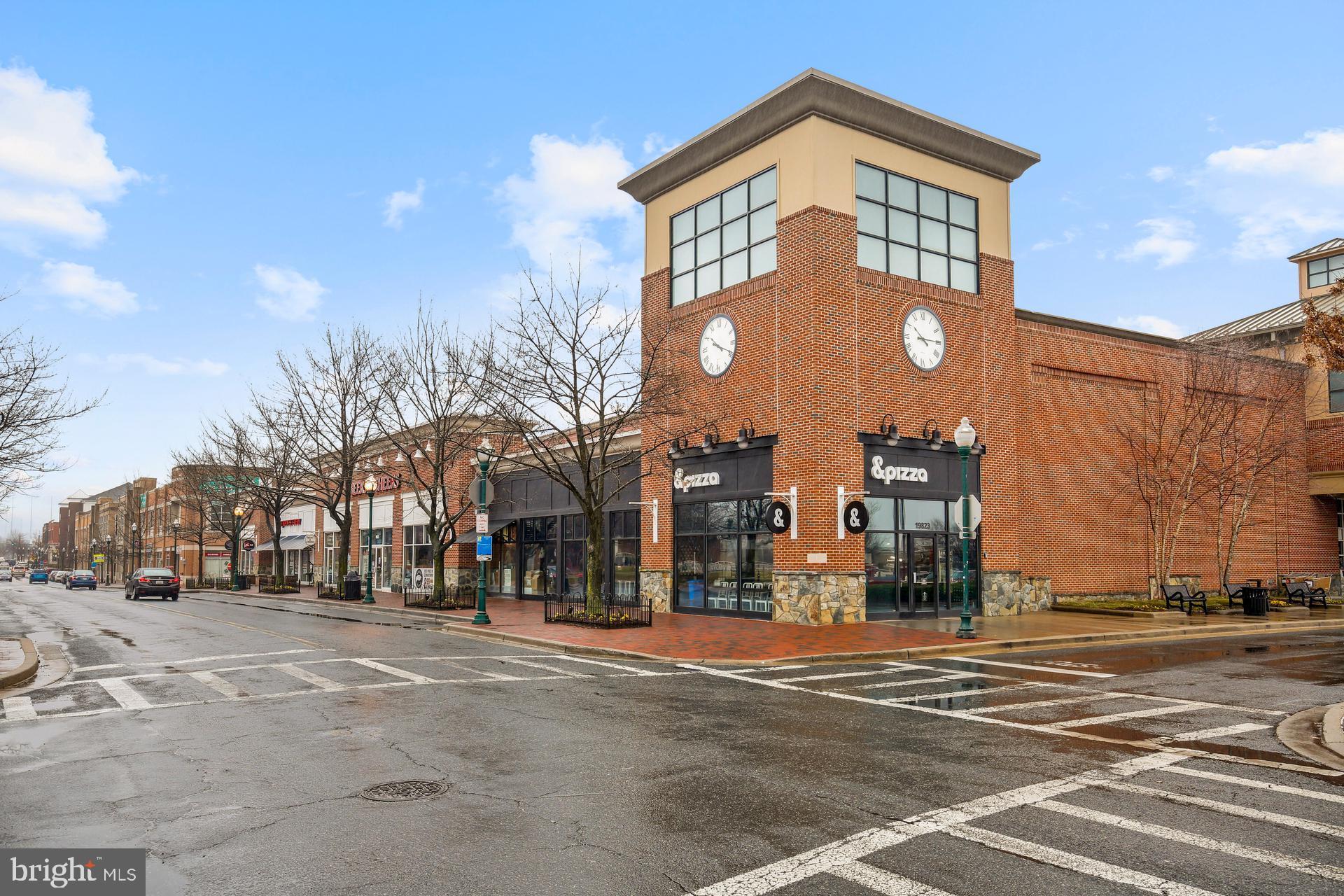 CHURCHILL TOWN SECTOR - Residential