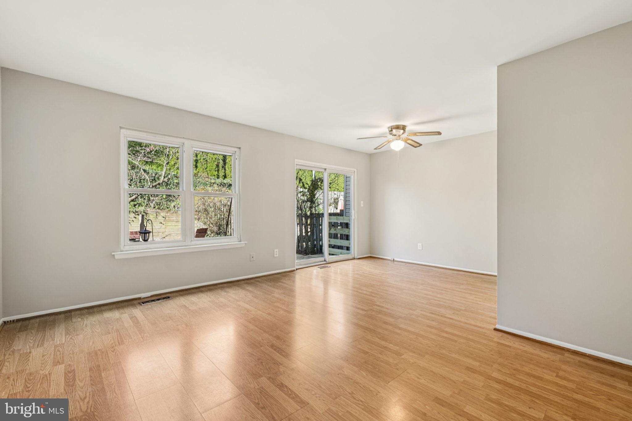 CHURCHILL TOWN SECTOR - Residential