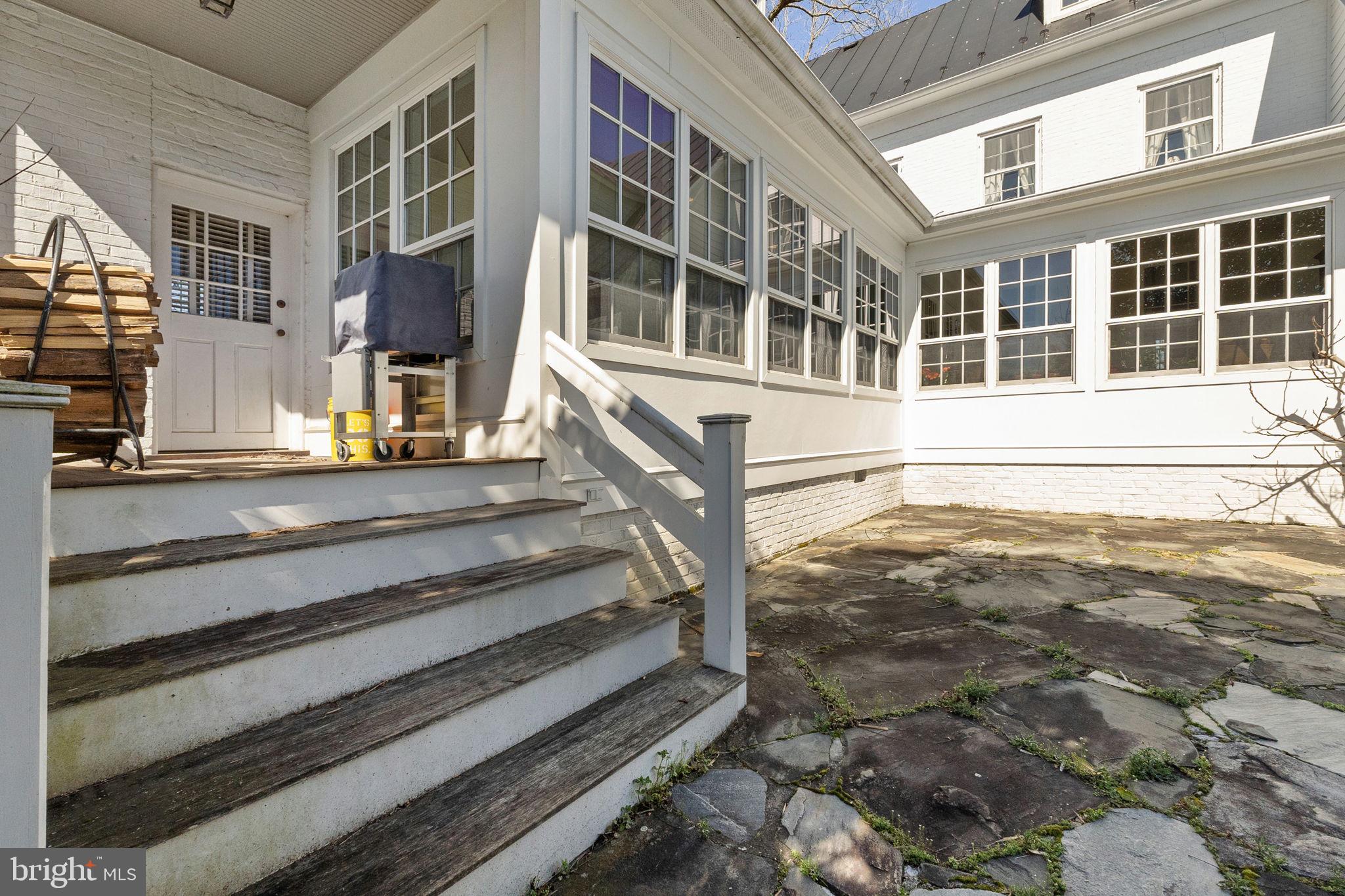 LINCOLN - Residential