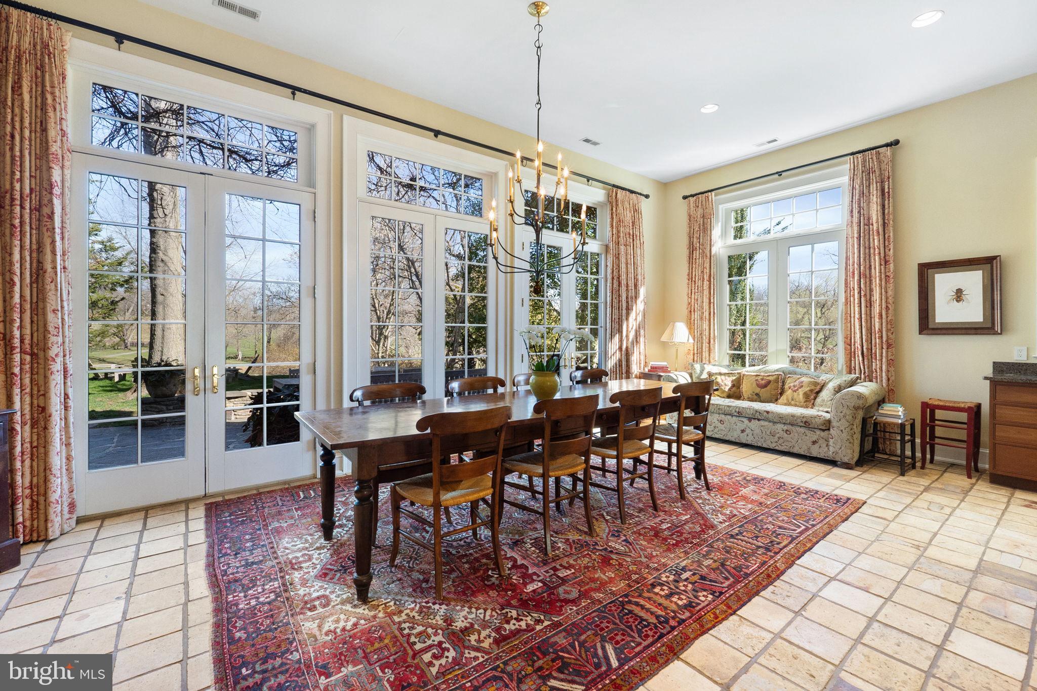 LINCOLN - Residential