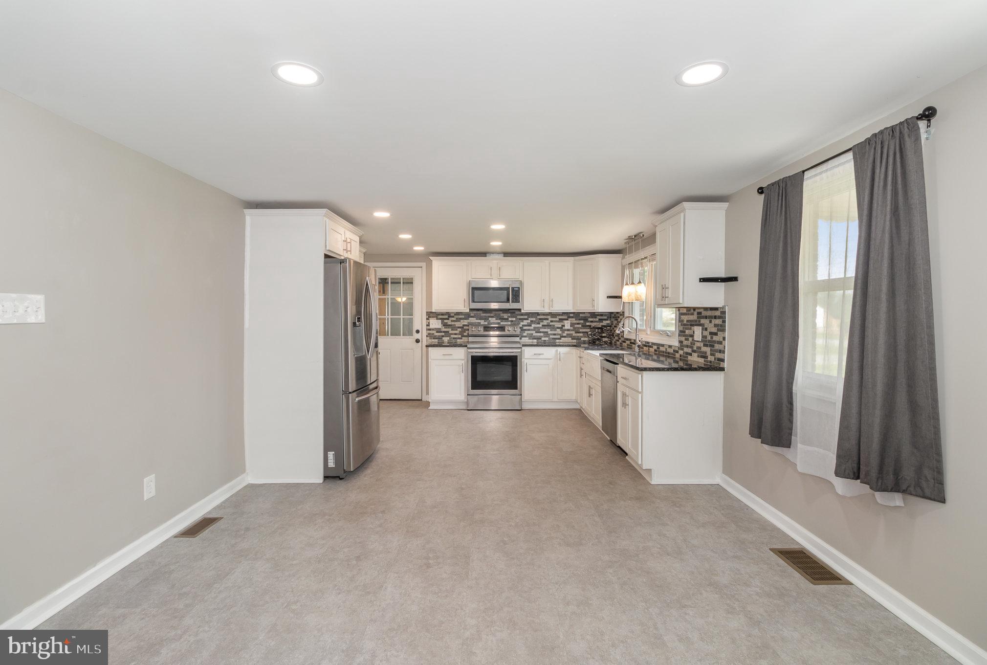 SOUTH MIDDLETON TWP - Residential