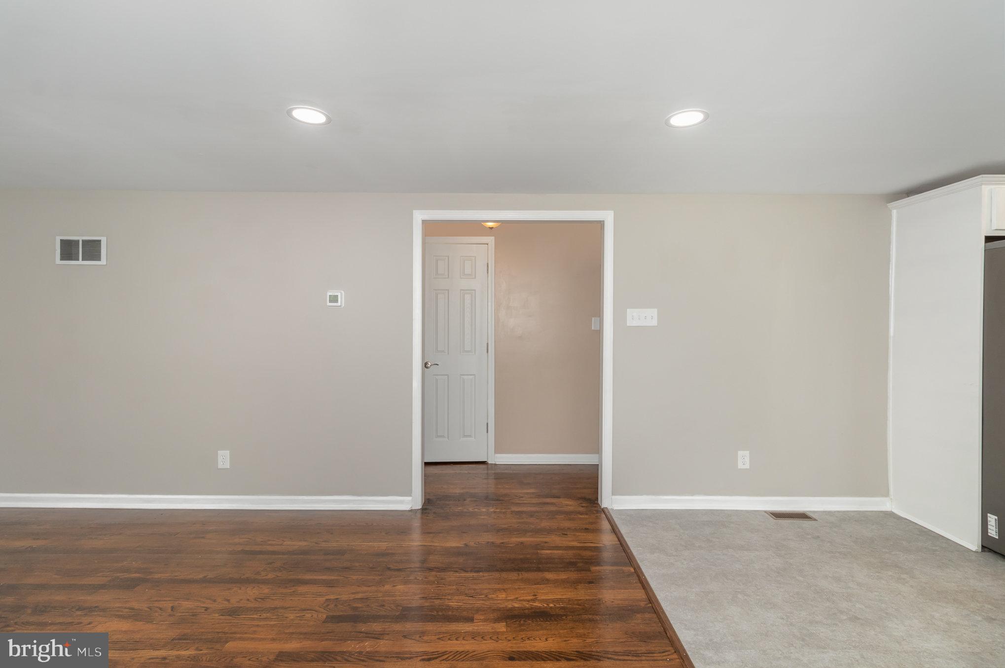 SOUTH MIDDLETON TWP - Residential