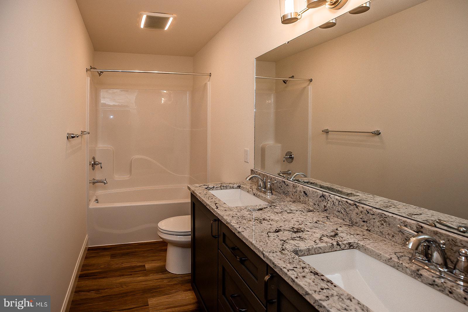 WARWICK TWP - Residential