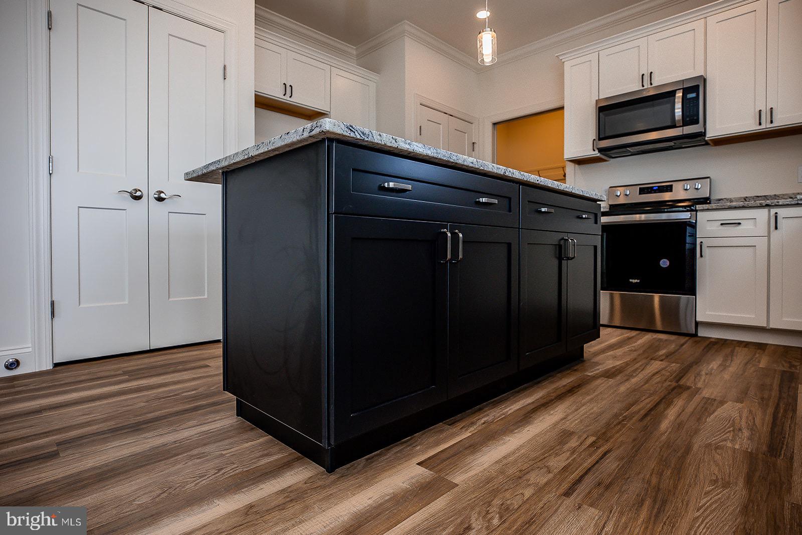 WARWICK TWP - Residential