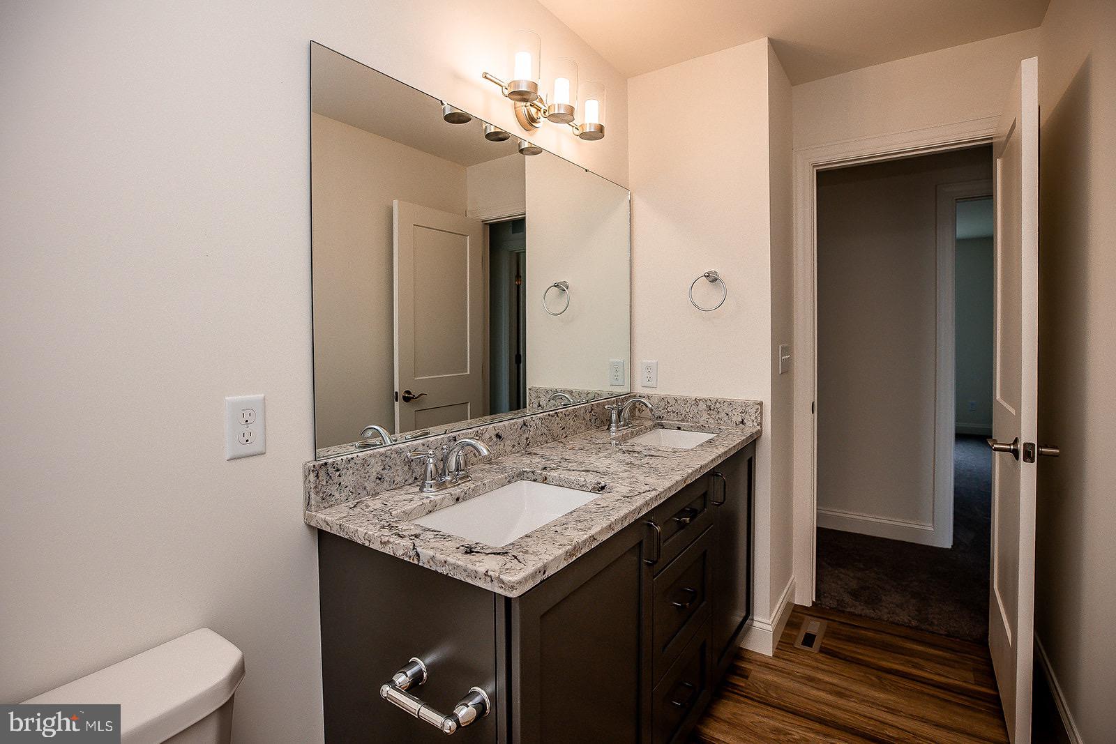 WARWICK TWP - Residential