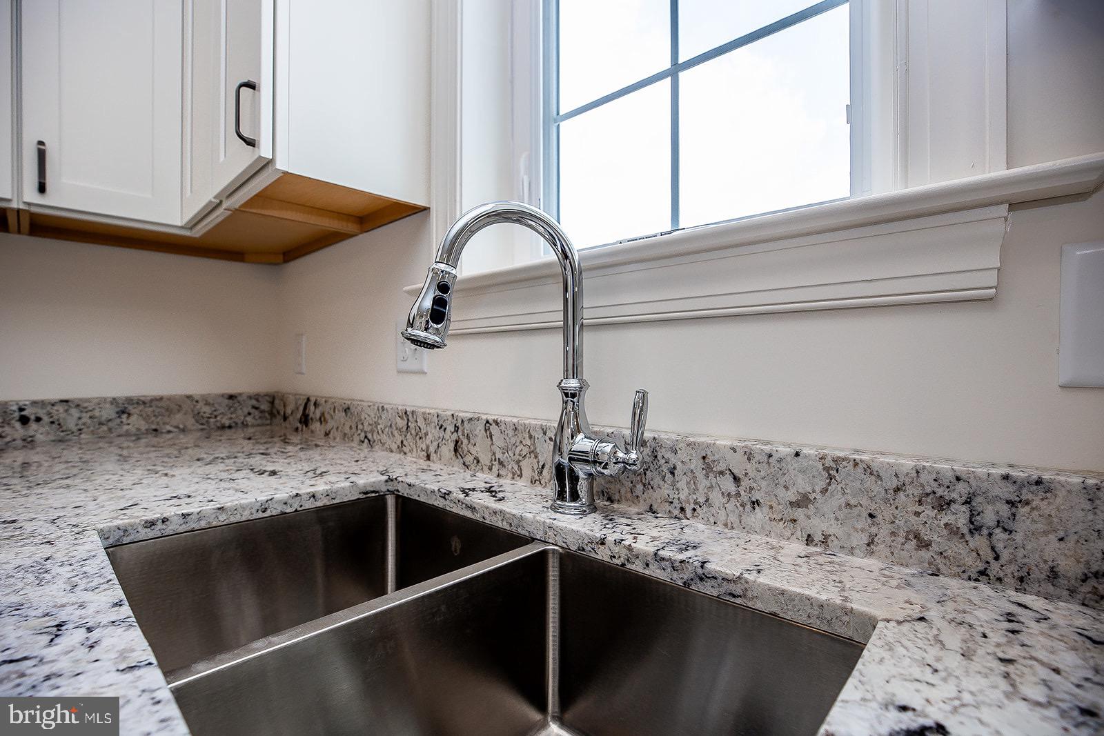 WARWICK TWP - Residential