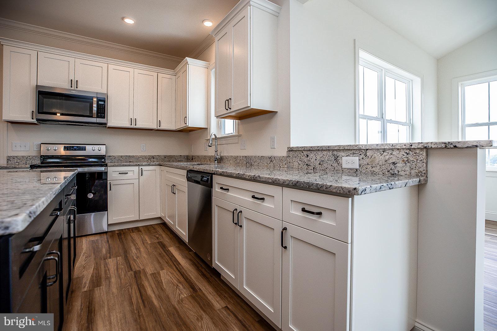 WARWICK TWP - Residential