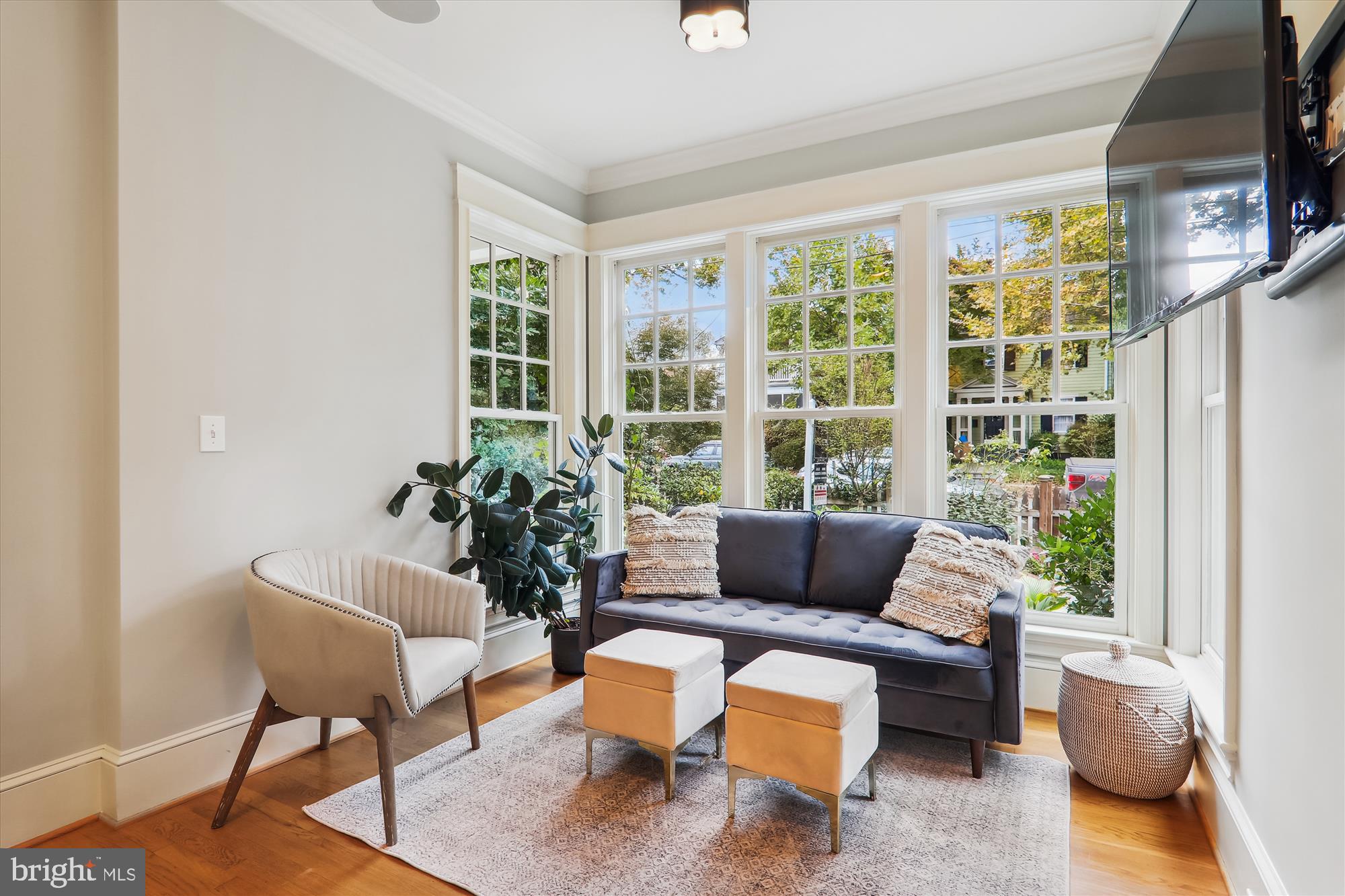 CHEVY CHASE - Residential