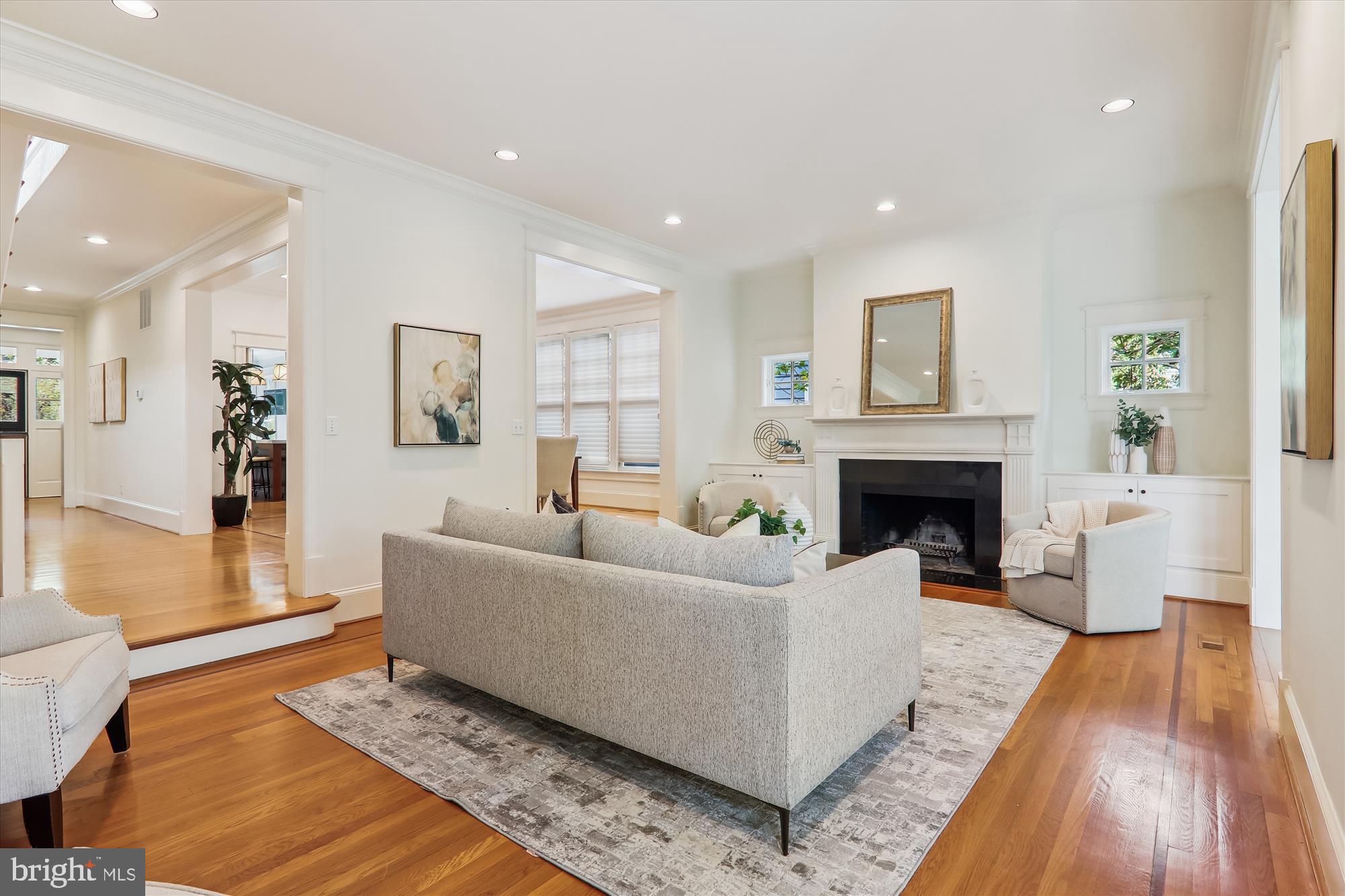 CHEVY CHASE - Residential