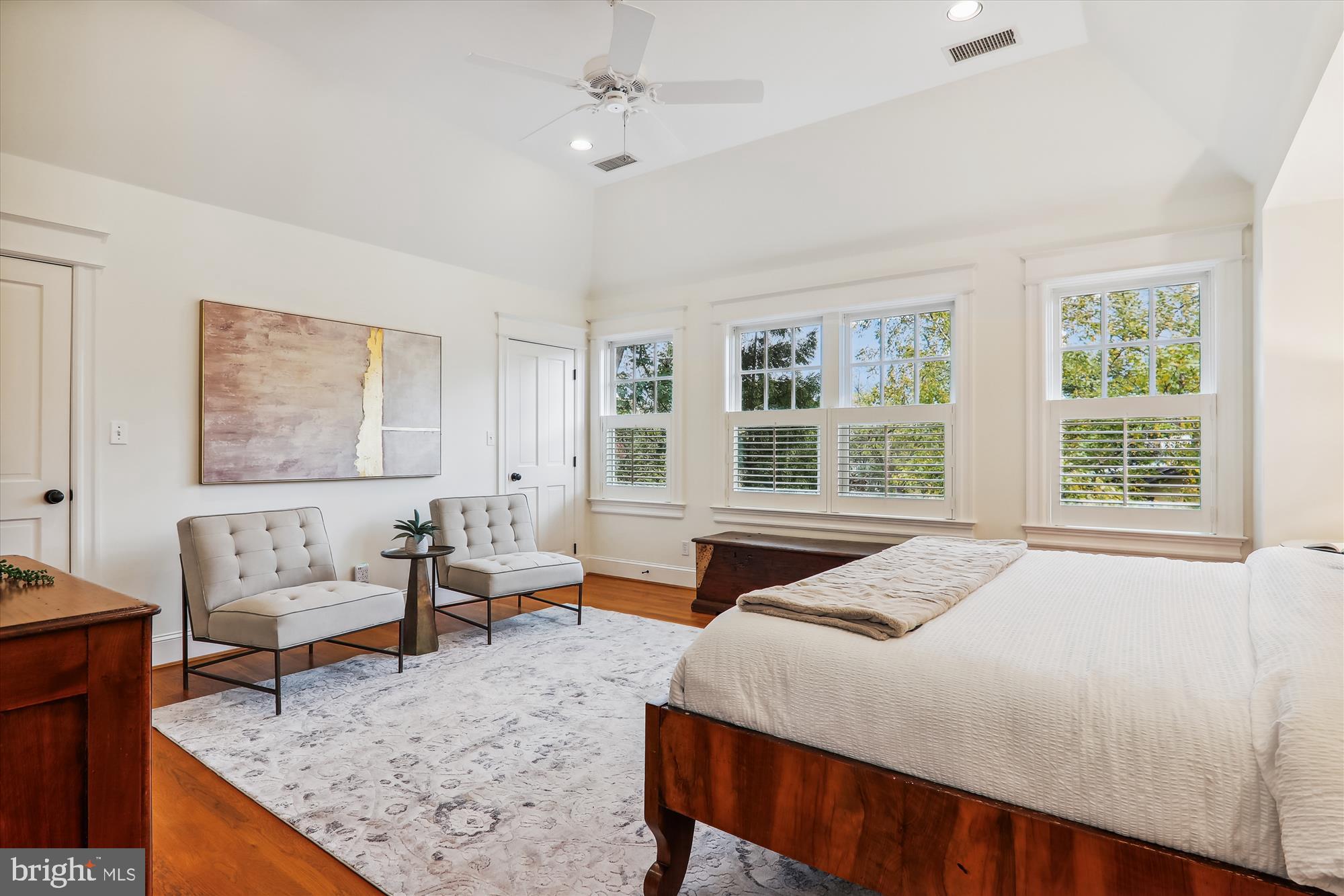CHEVY CHASE - Residential