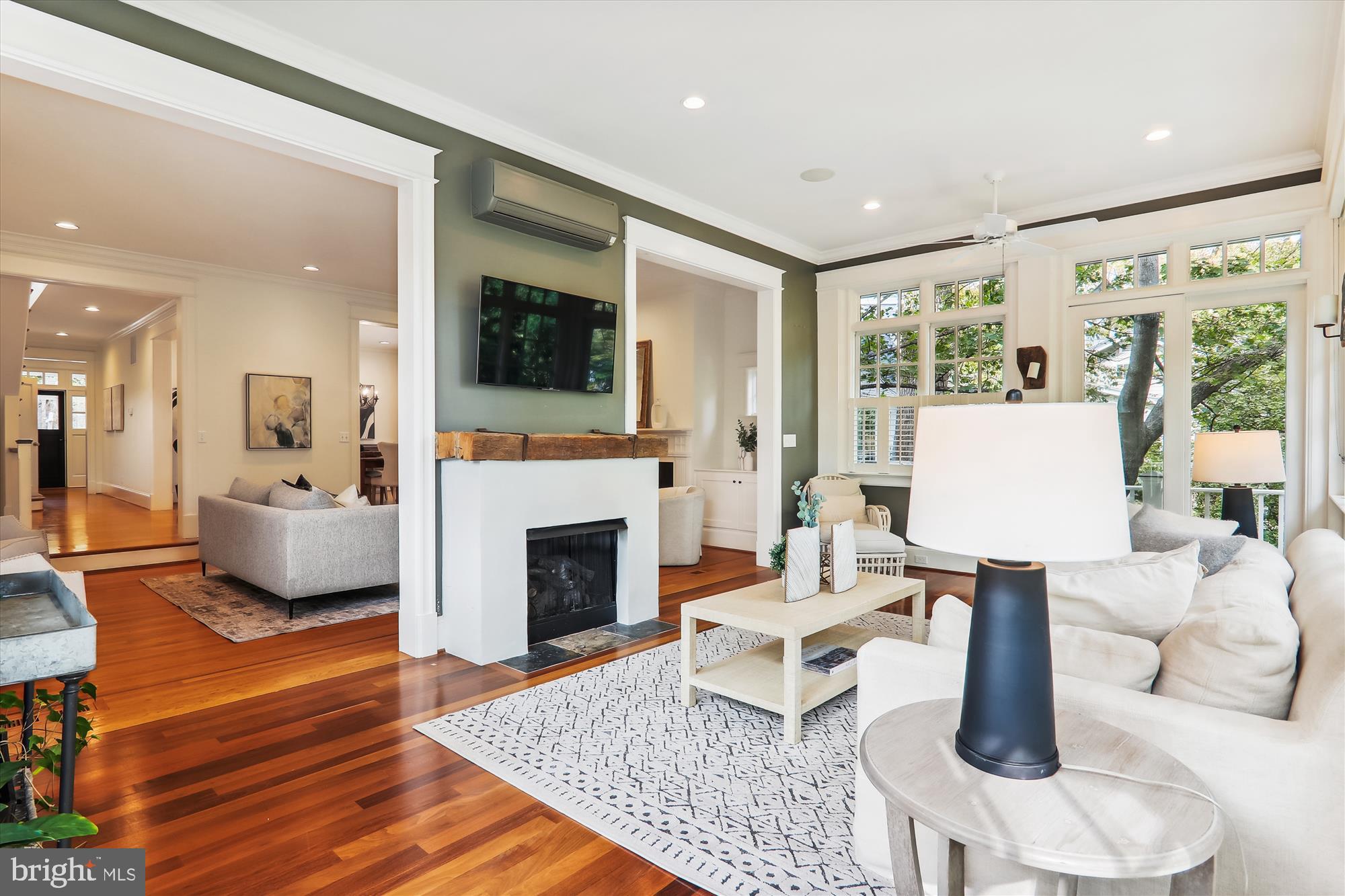 CHEVY CHASE - Residential