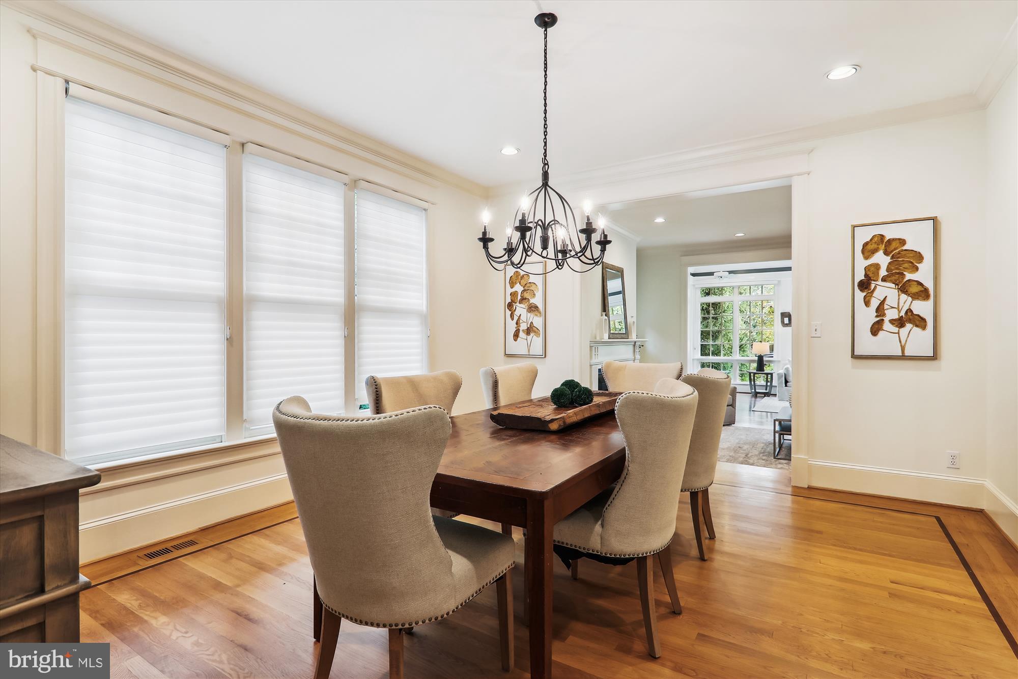 CHEVY CHASE - Residential