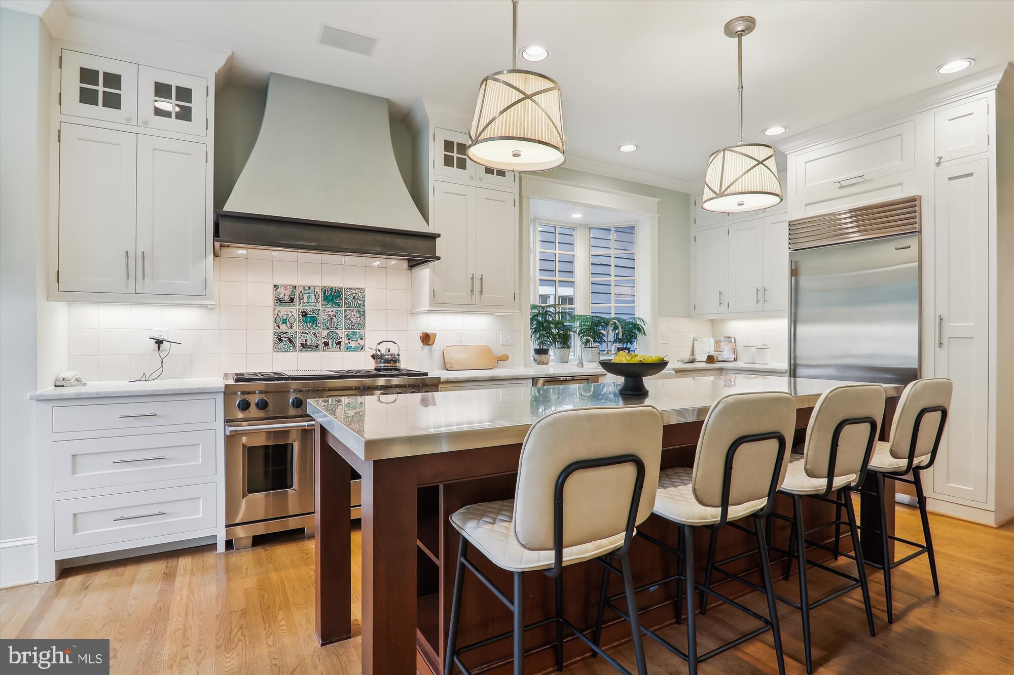CHEVY CHASE - Residential
