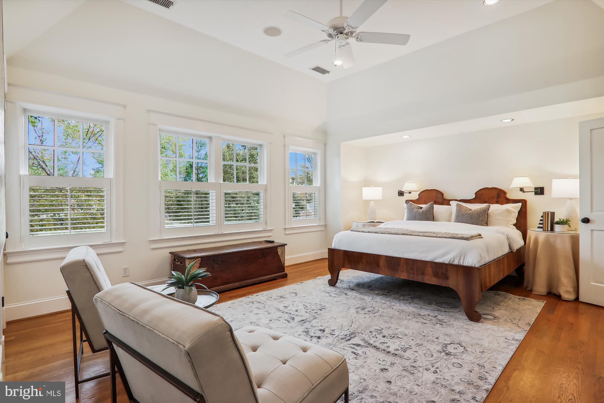 CHEVY CHASE - Residential