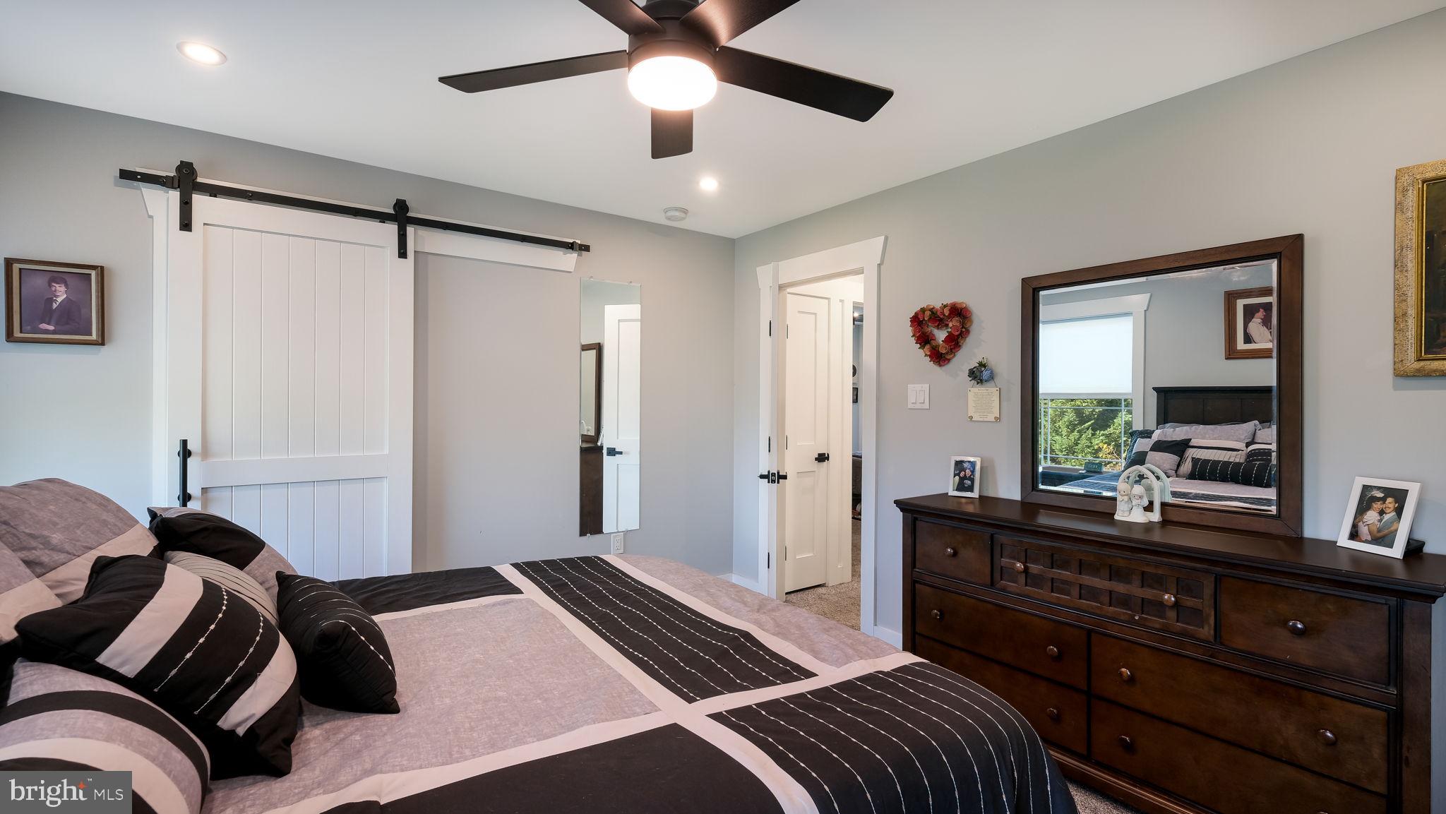 UPLAND VIL - Residential