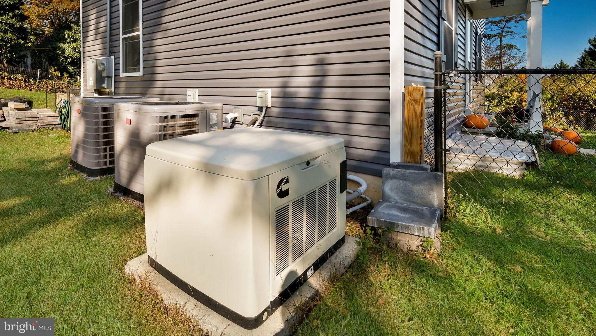 UPLAND VIL - Residential