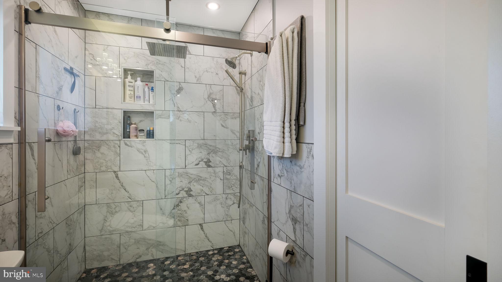 UPLAND VIL - Residential