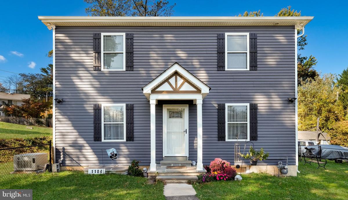 UPLAND VIL - Residential