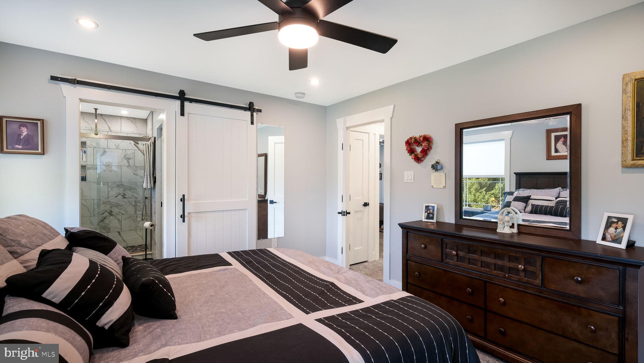 UPLAND VIL - Residential