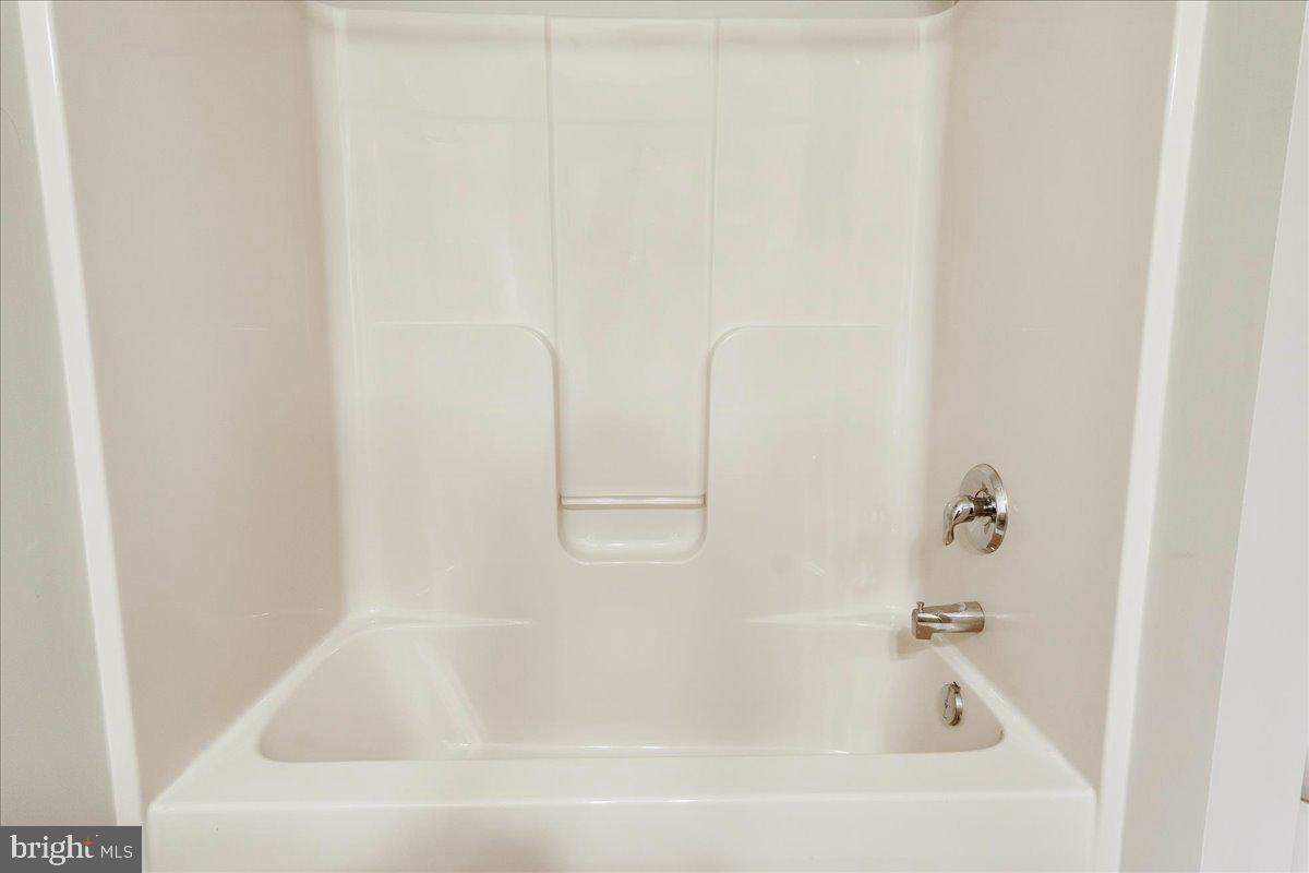 GREENWICH PARK - Residential