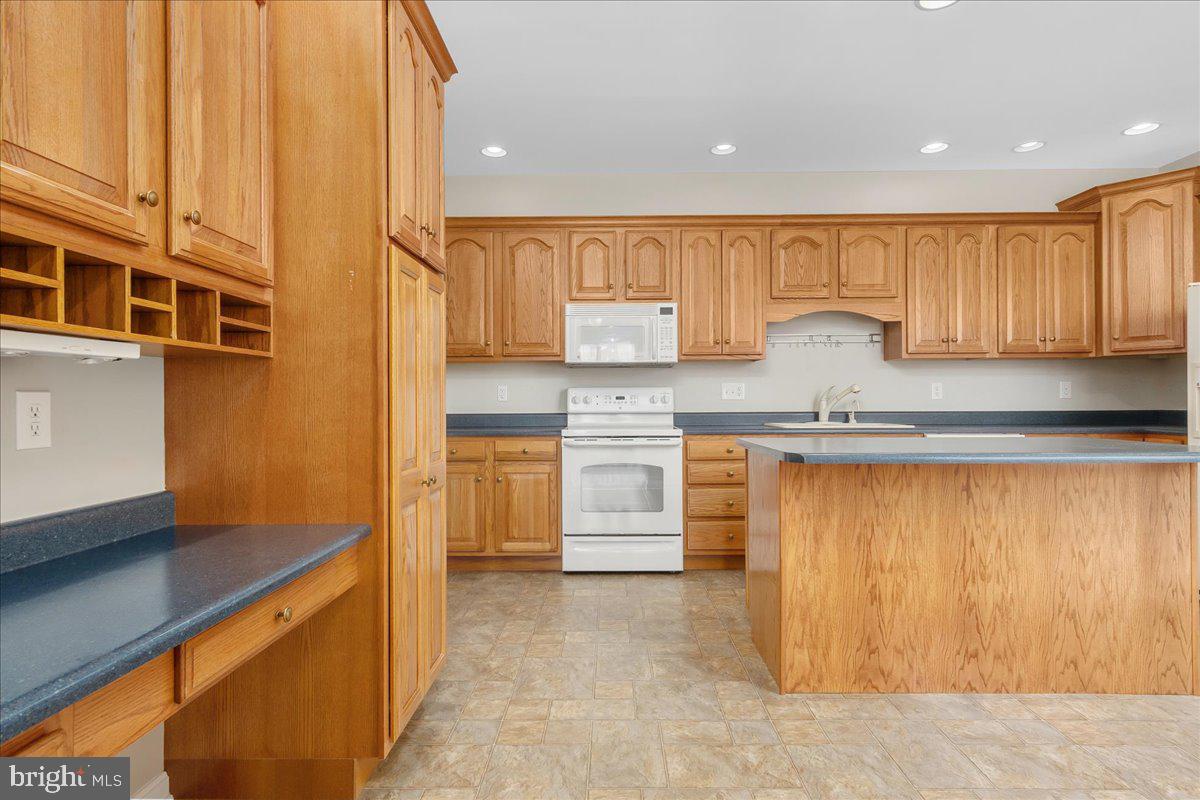 GREENWICH PARK - Residential