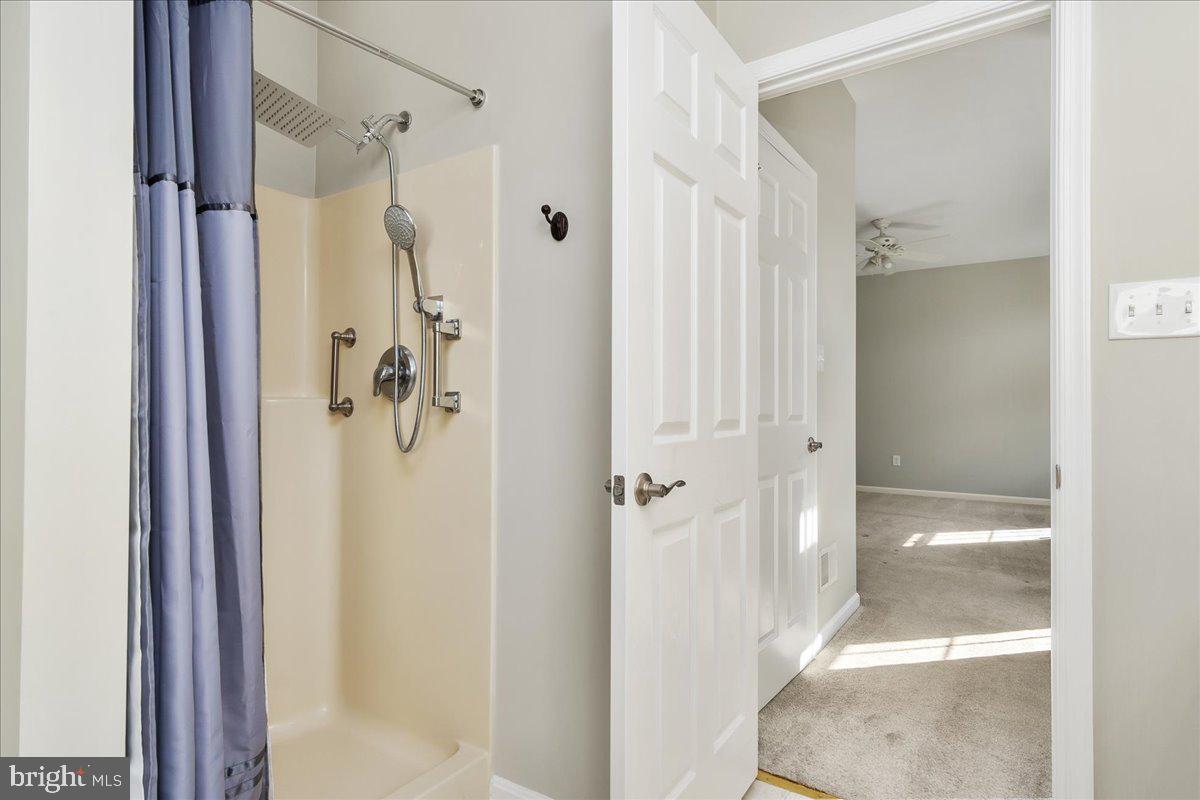 GREENWICH PARK - Residential