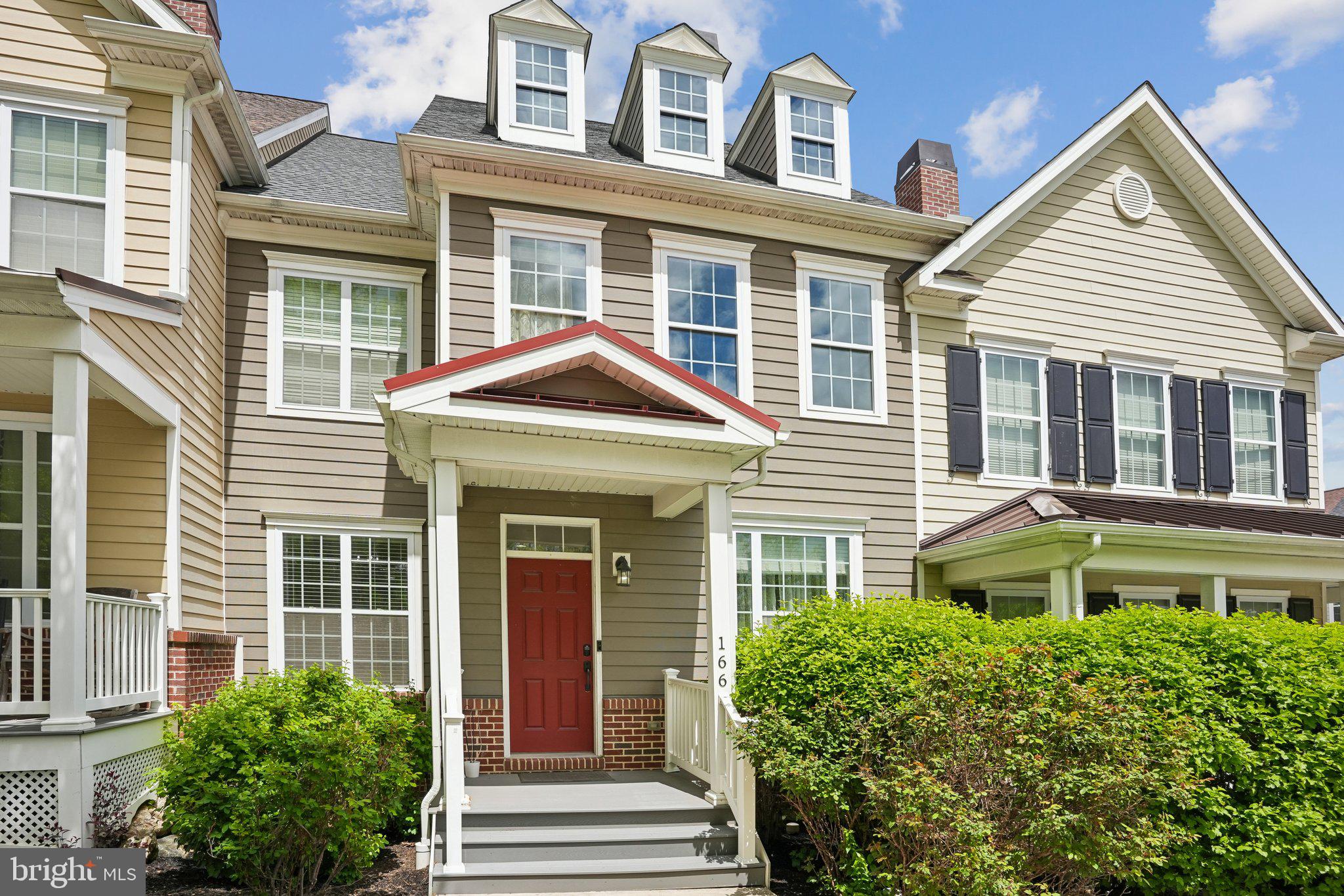 PICKERING CROSSING - Residential