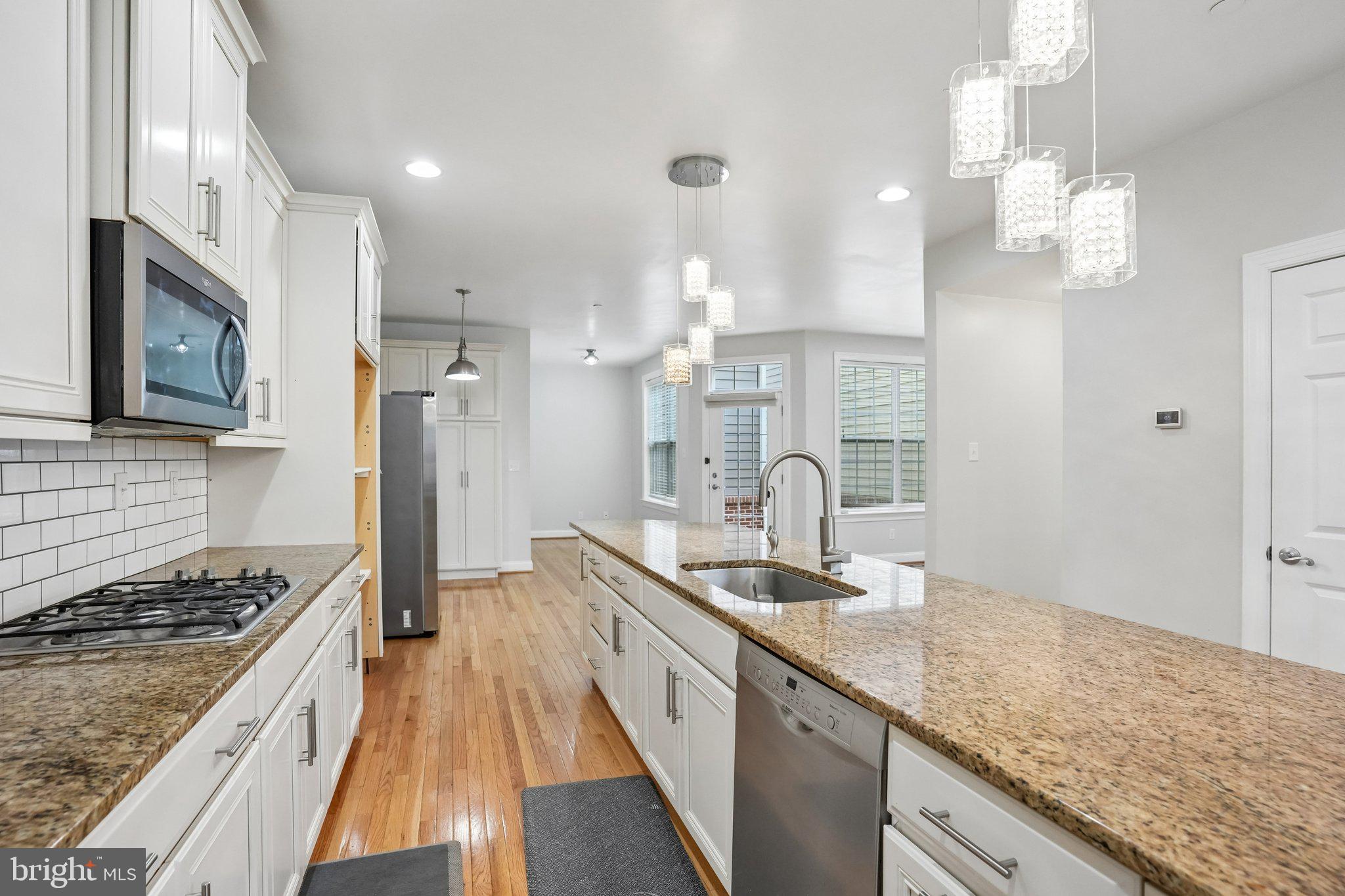 PICKERING CROSSING - Residential