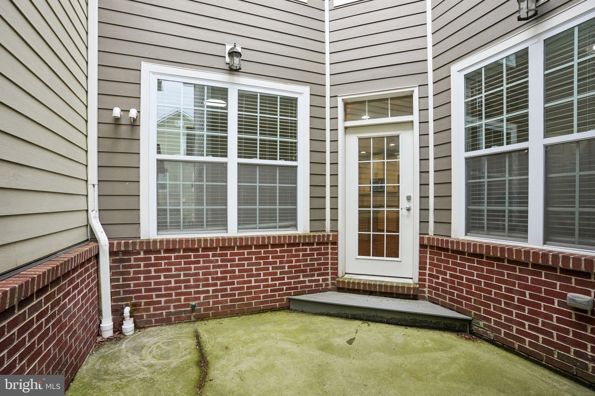PICKERING CROSSING - Residential