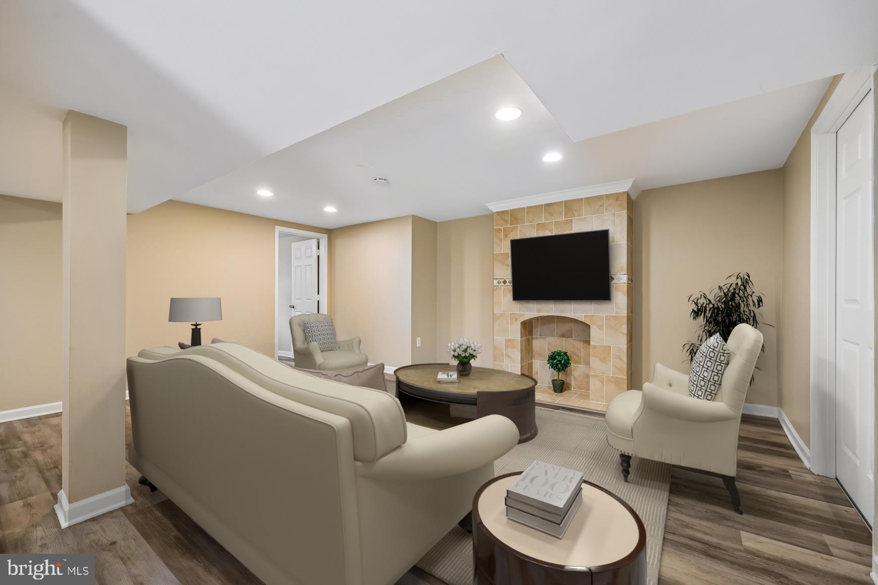 RANDOLPH HILLS - Residential