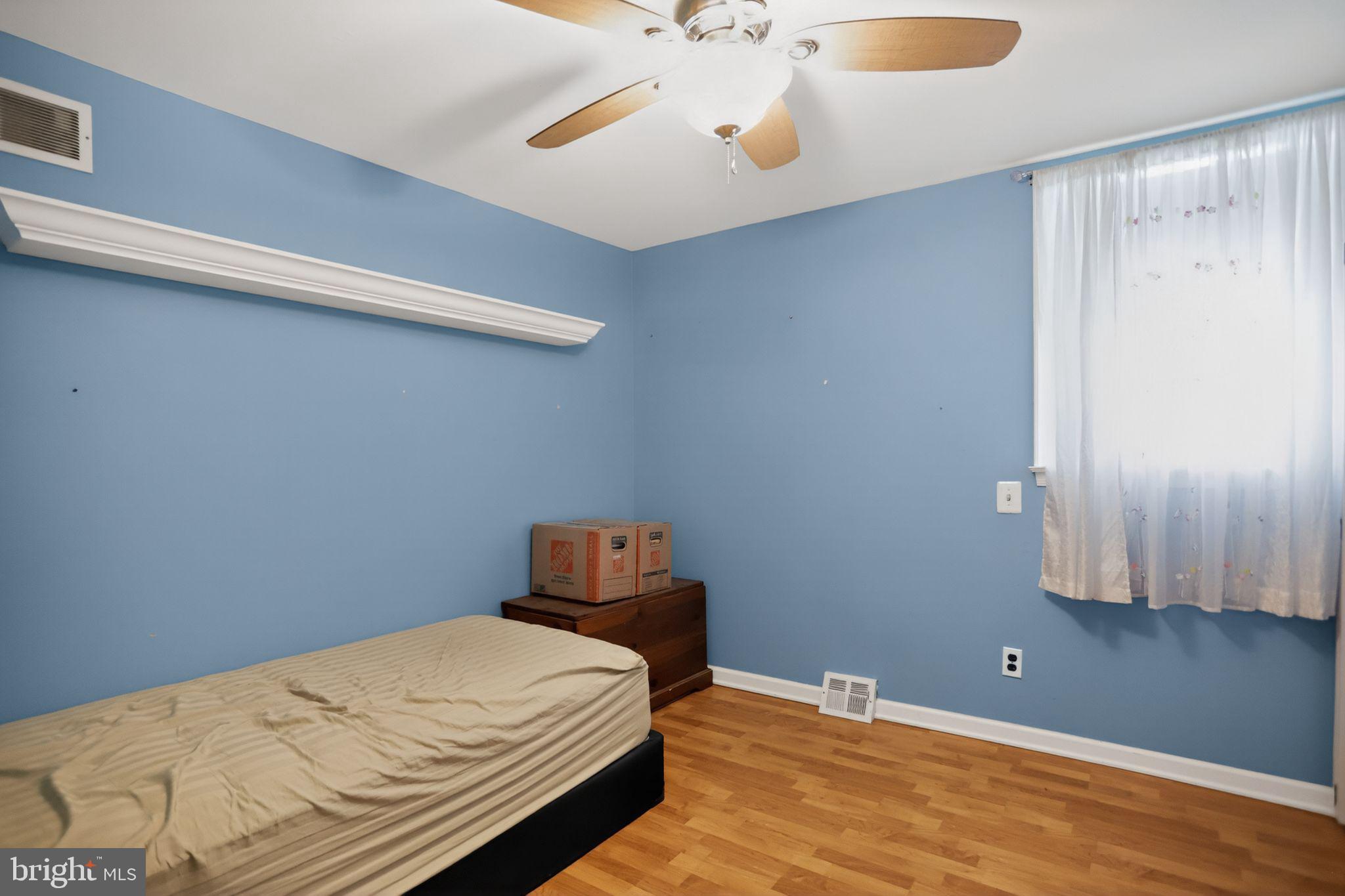 FOX CHASE - Residential